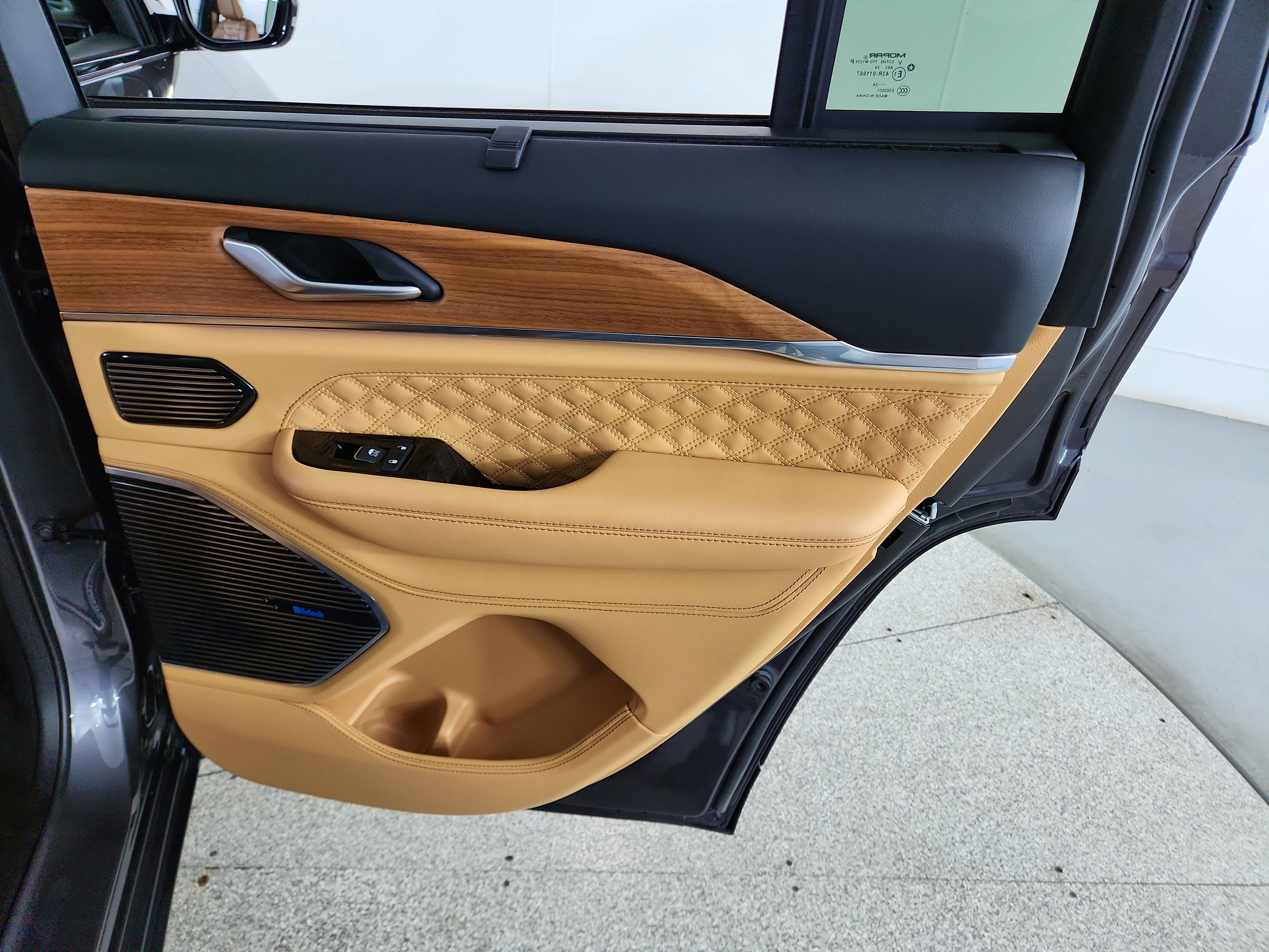 2024 Jeep Grand Cherokee Summit Reserve 4x4
