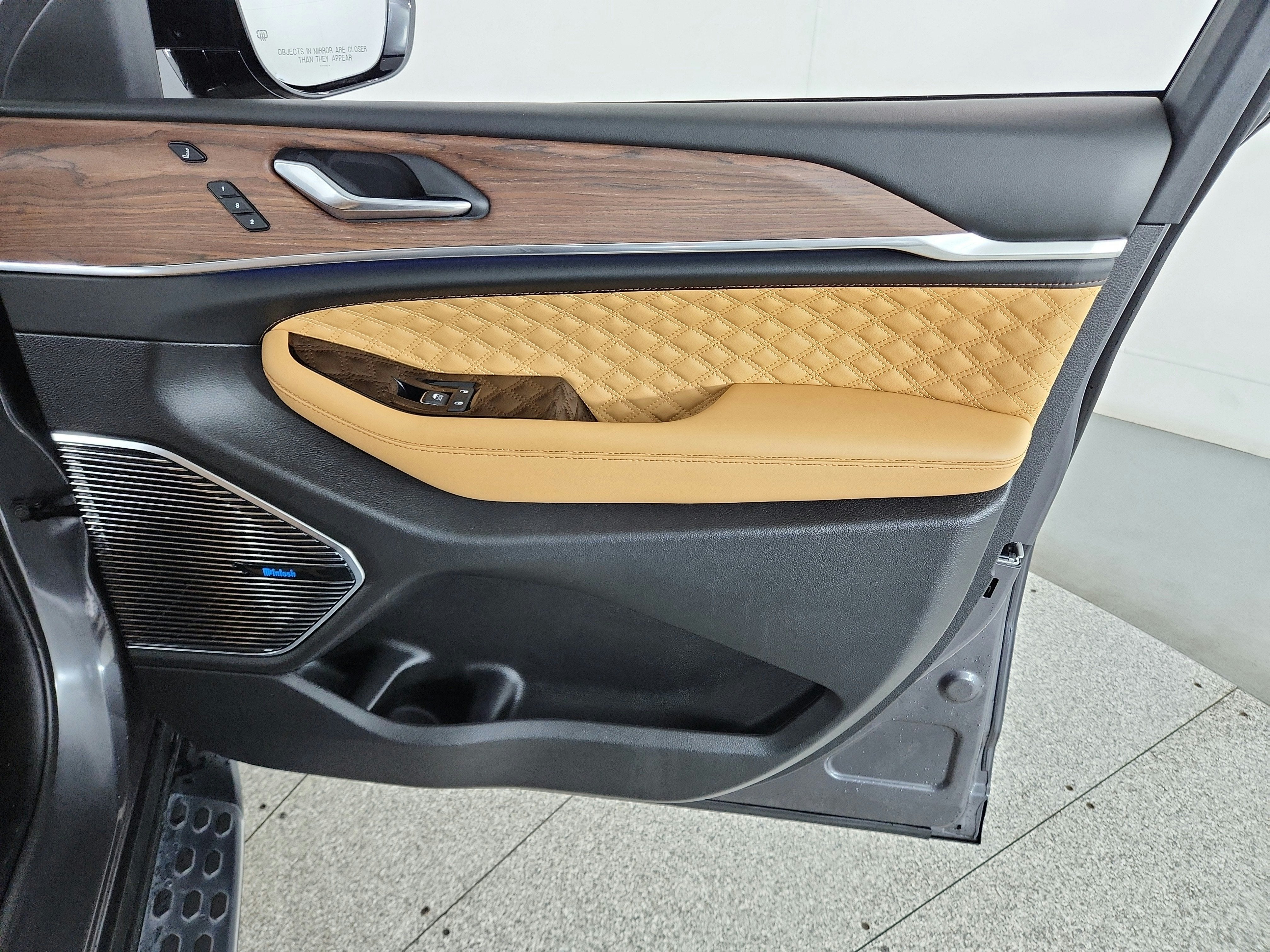 2025 Jeep Grand Cherokee Summit 4x4