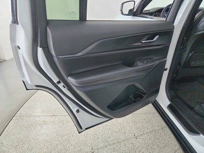 2024 Jeep Grand Cherokee L Altitude 4x4