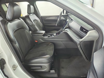 2024 Jeep Grand Cherokee L Altitude 4x4