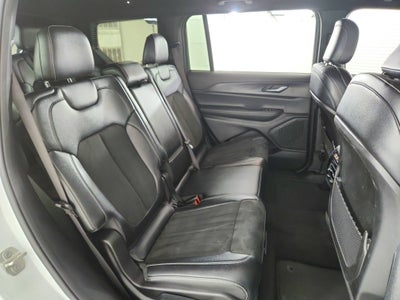 2024 Jeep Grand Cherokee L Altitude 4x4