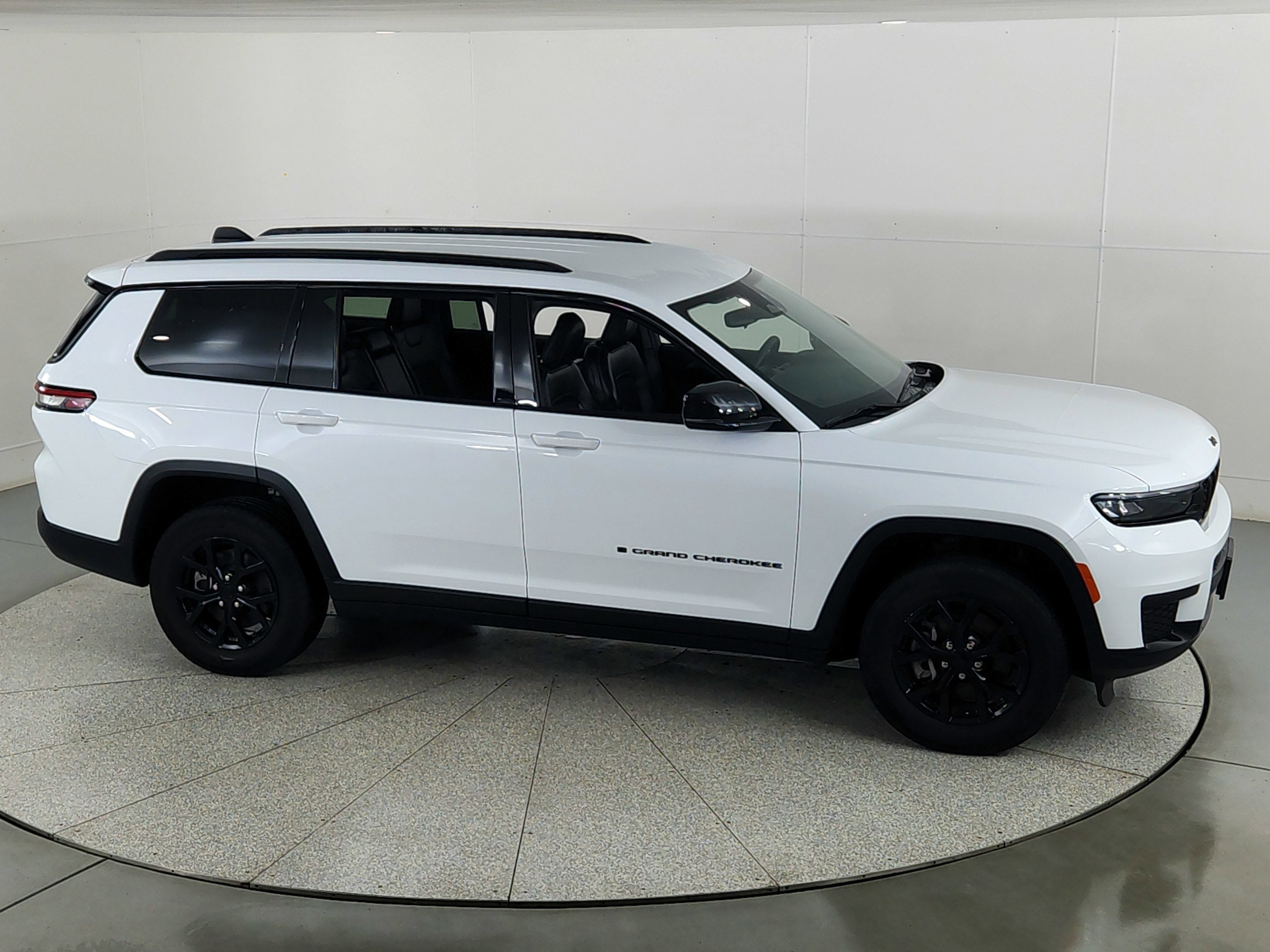 2024 Jeep Grand Cherokee L Altitude 4x4