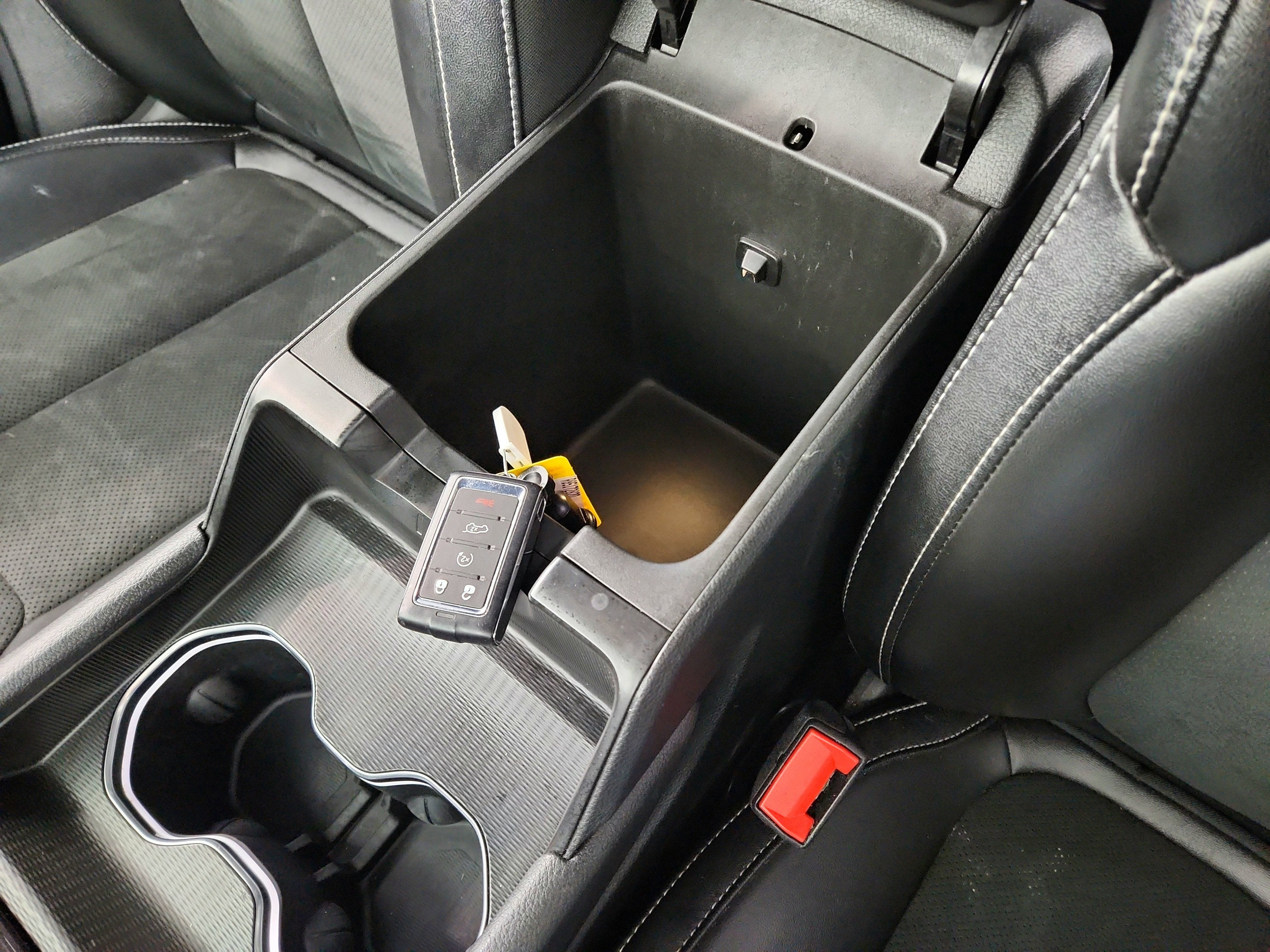 2024 Jeep Grand Cherokee L Altitude 4x4