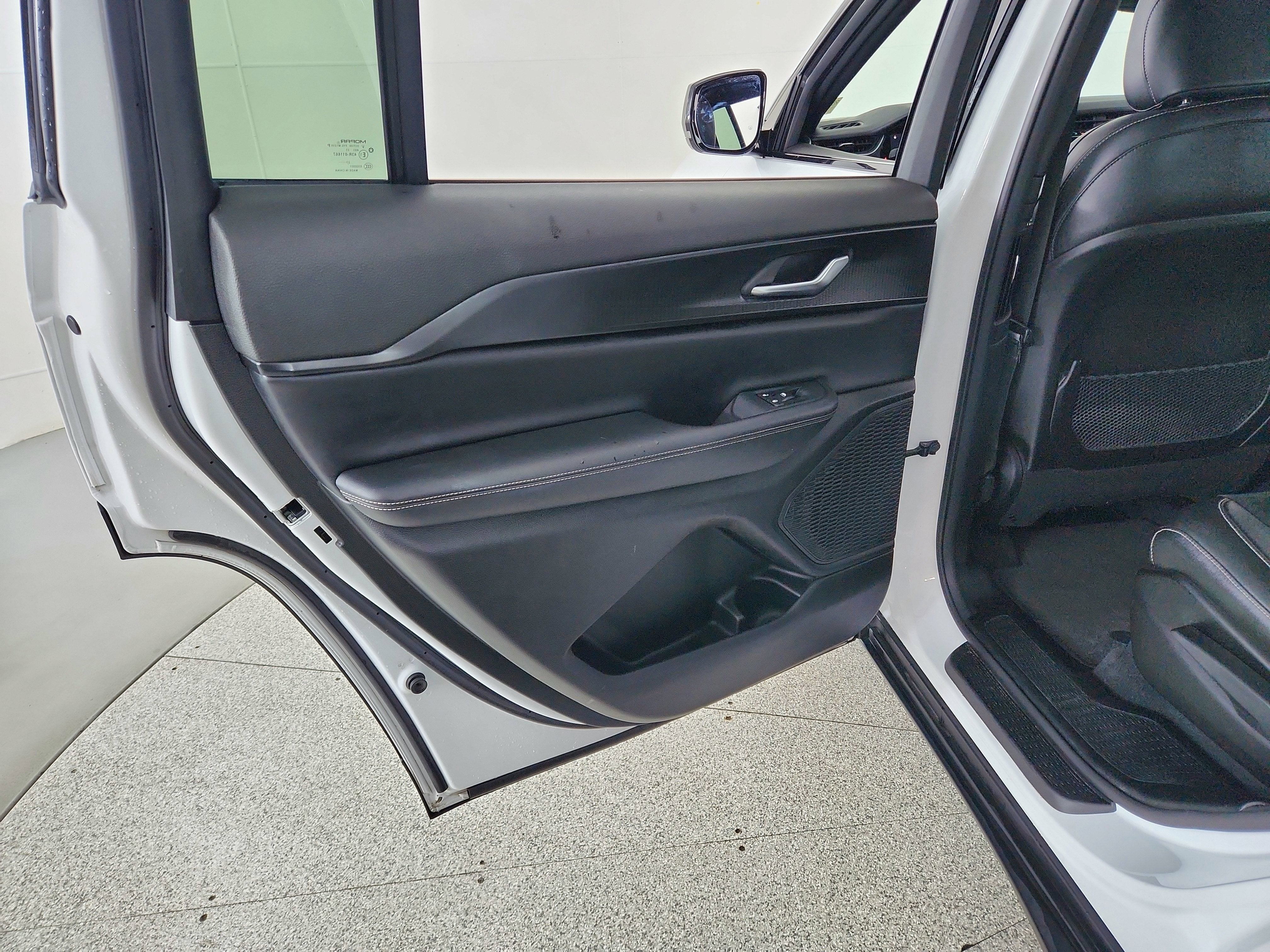 2024 Jeep Grand Cherokee L Altitude 4x4