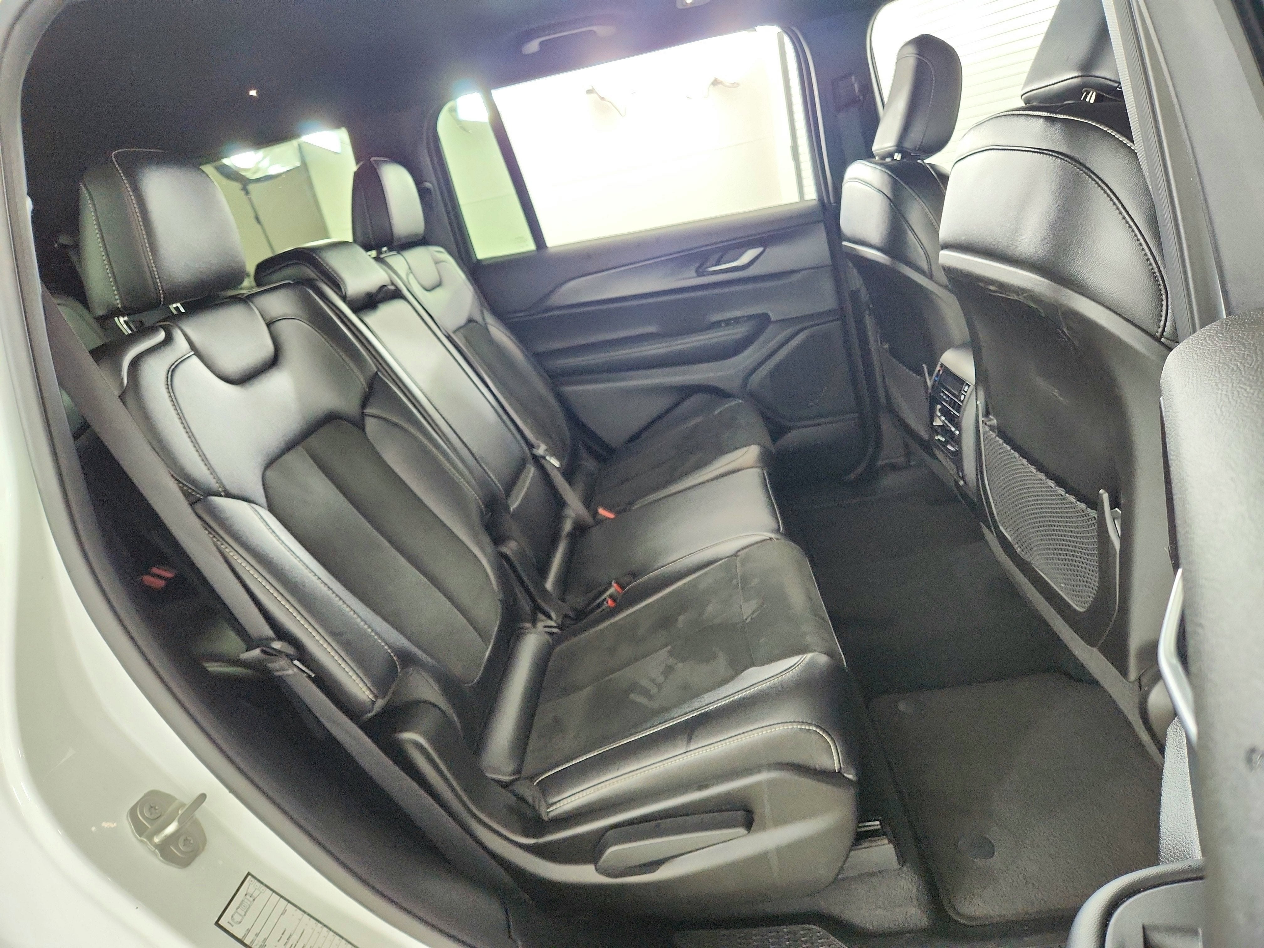 2024 Jeep Grand Cherokee L Altitude 4x4