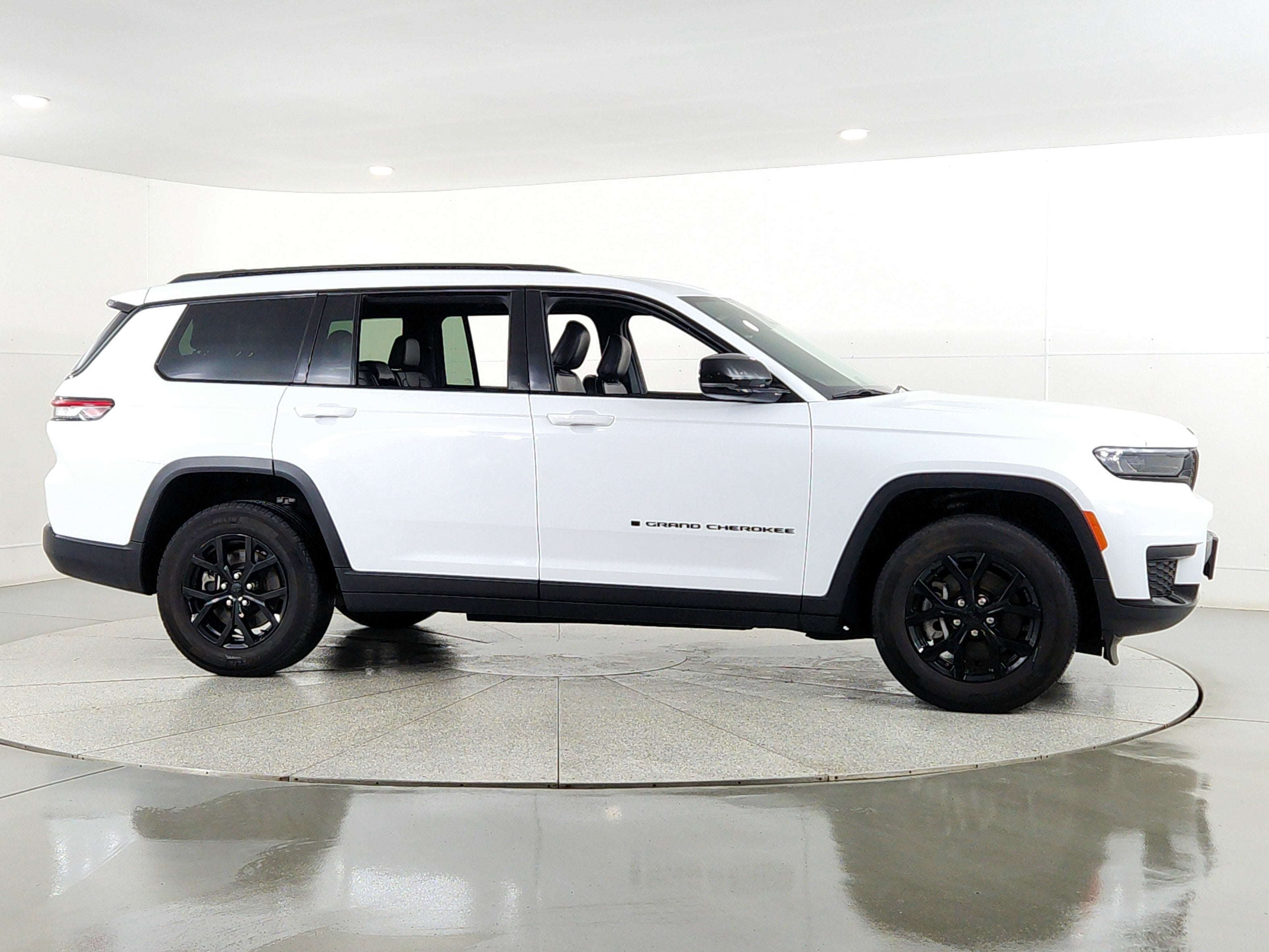 2024 Jeep Grand Cherokee L Altitude 4x4