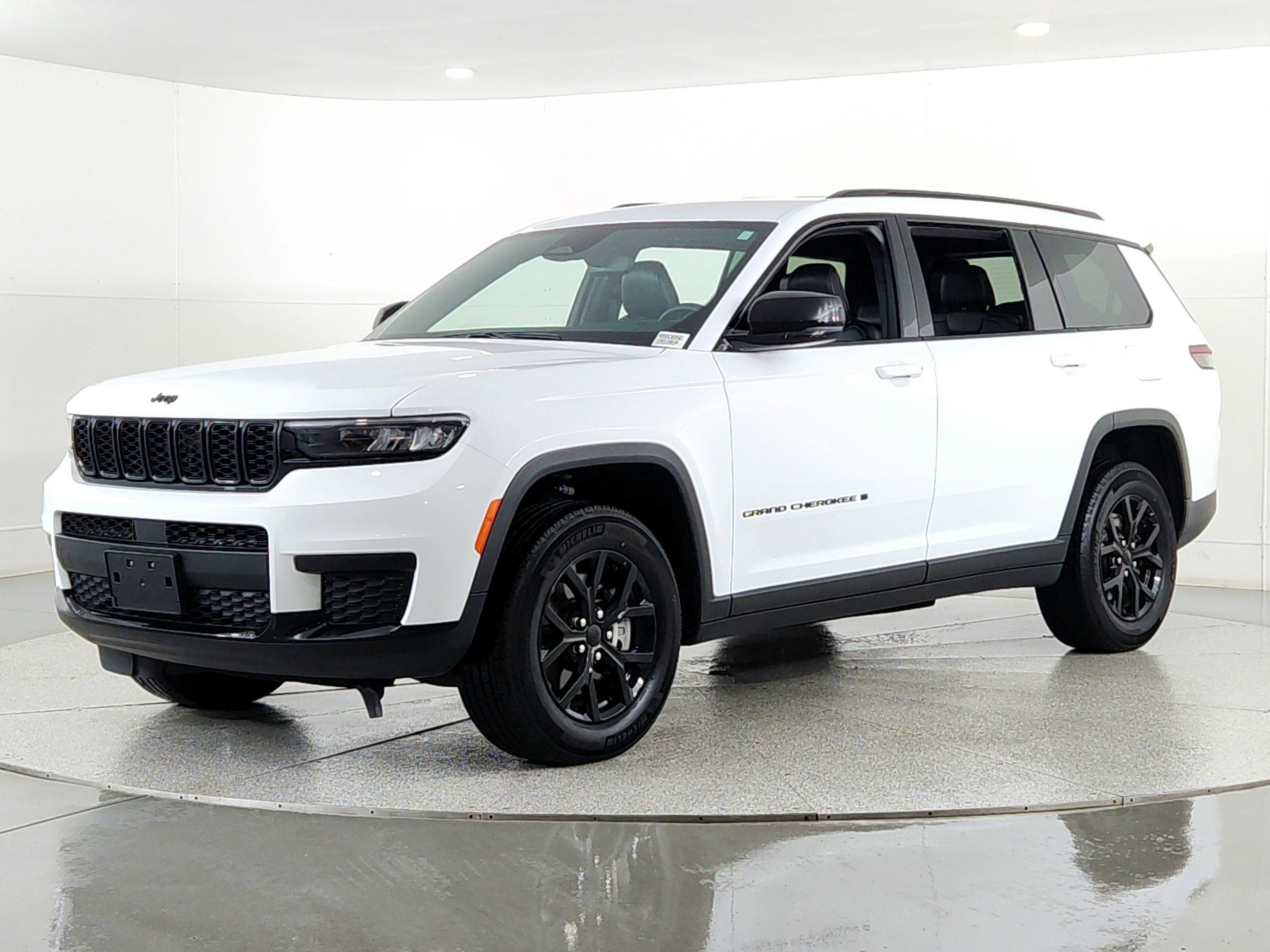 2024 Jeep Grand Cherokee L Altitude 4x4