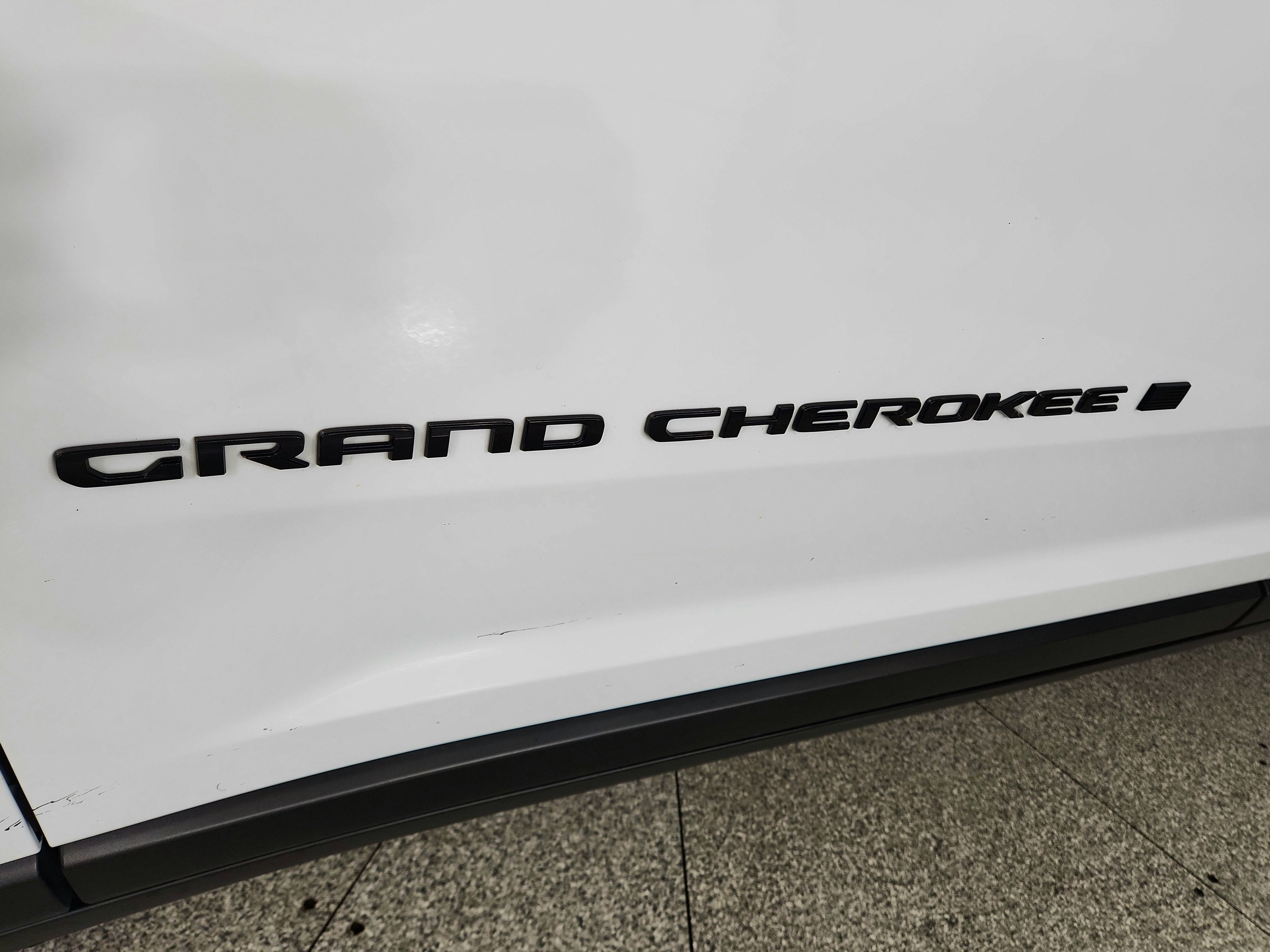 2024 Jeep Grand Cherokee L Altitude 4x4