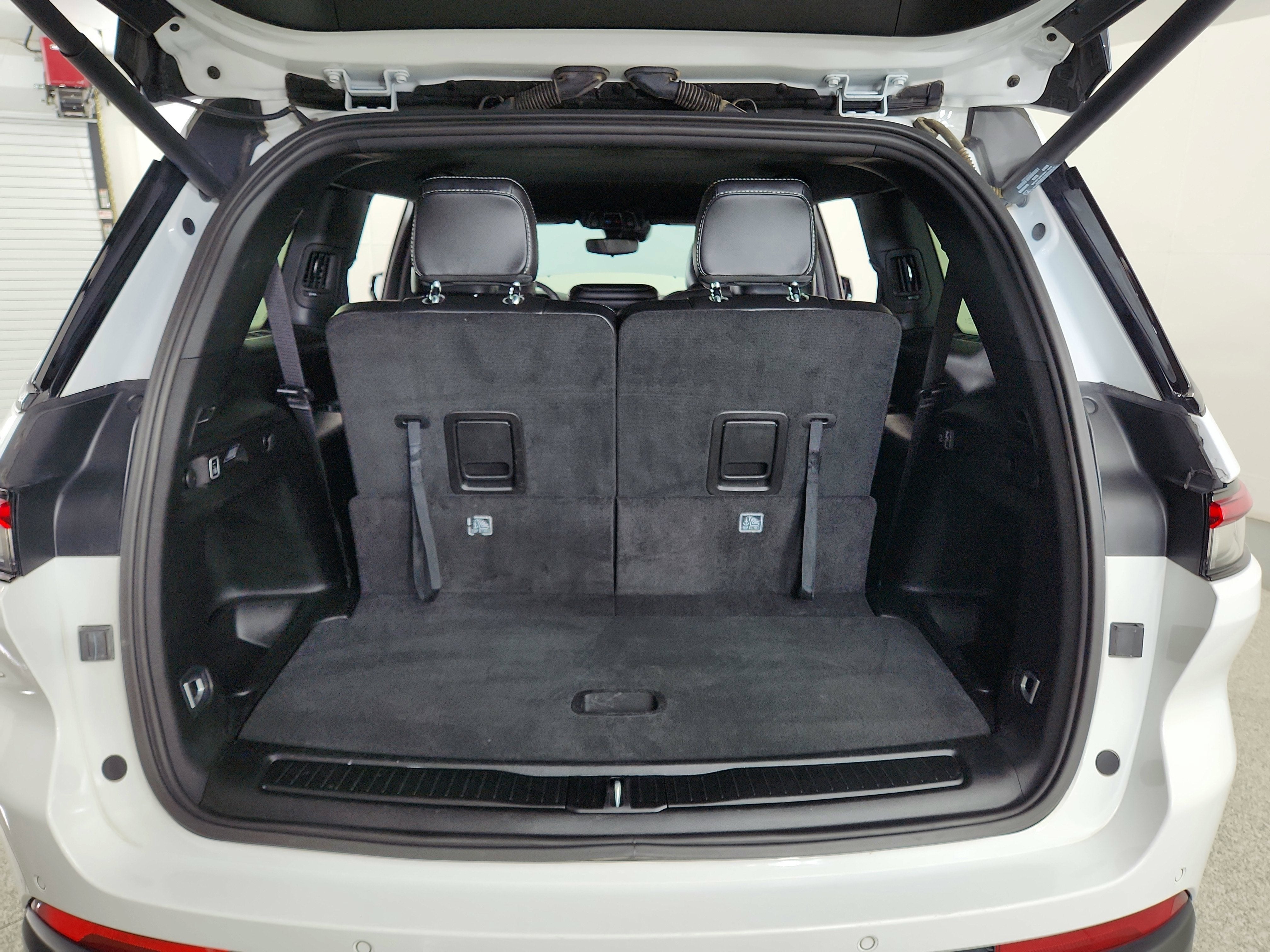 2024 Jeep Grand Cherokee L Altitude 4x4