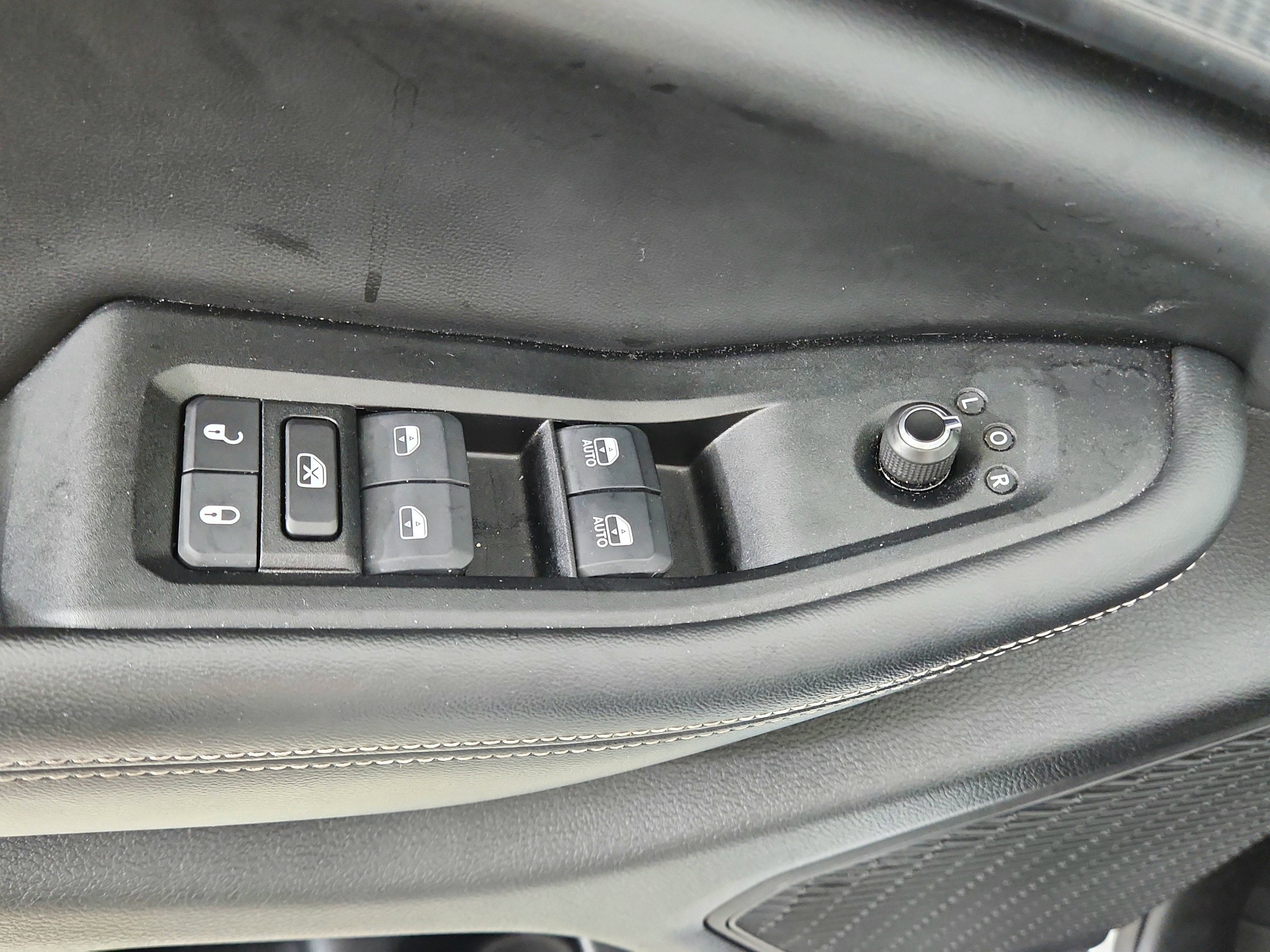 2024 Jeep Grand Cherokee L Altitude 4x4