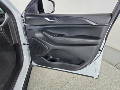 2024 Jeep Grand Cherokee L Altitude 4x4