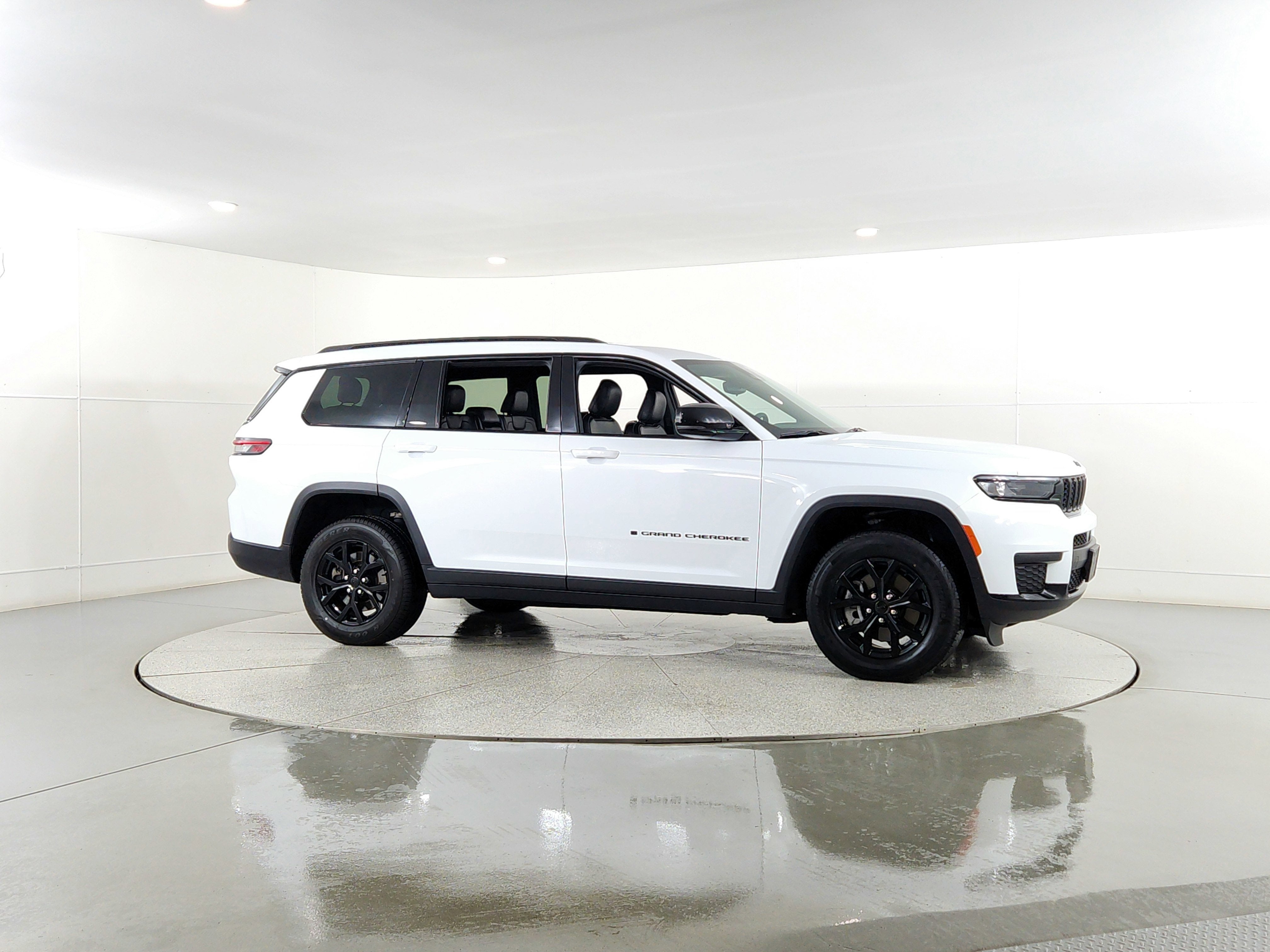 2024 Jeep Grand Cherokee L Altitude 4x4