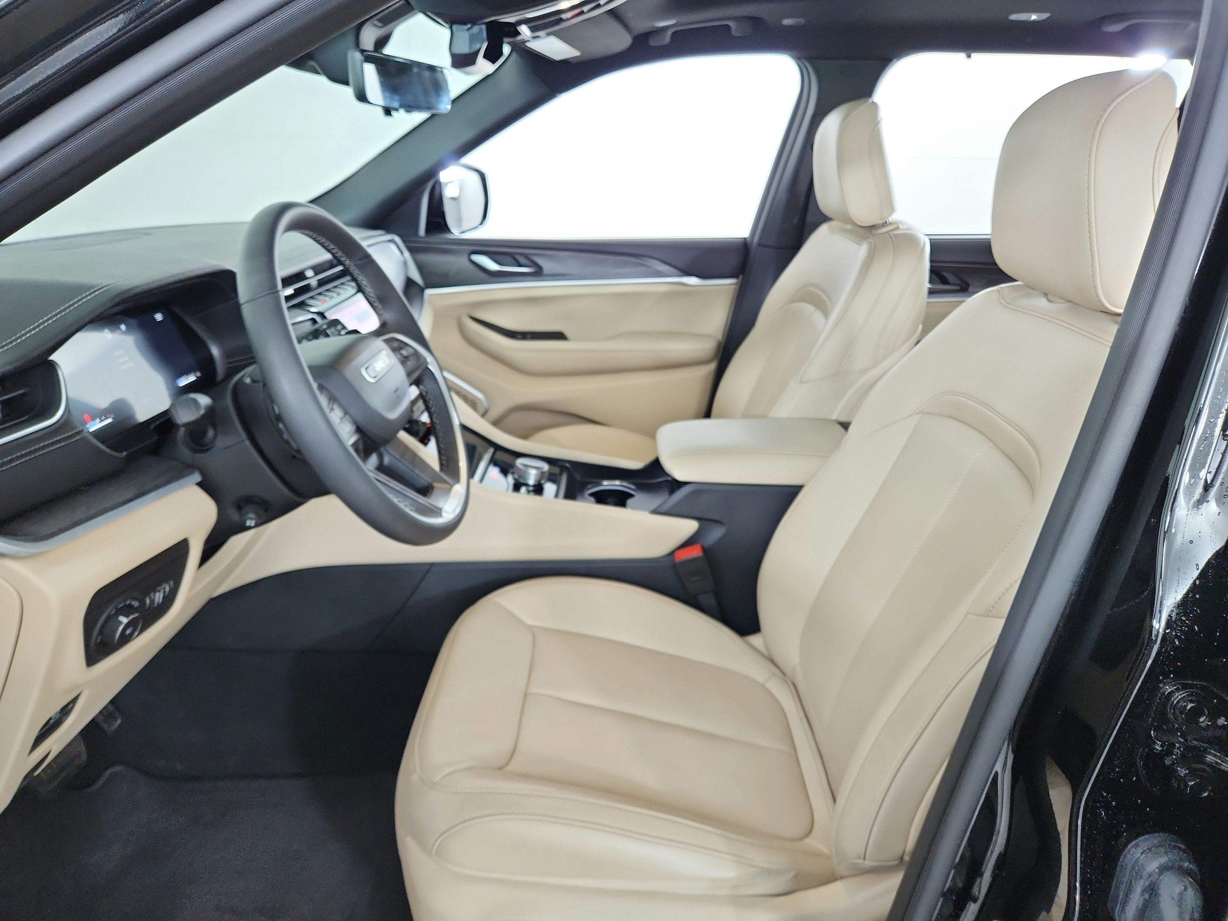 2025 Jeep Grand Cherokee L Limited 4x4