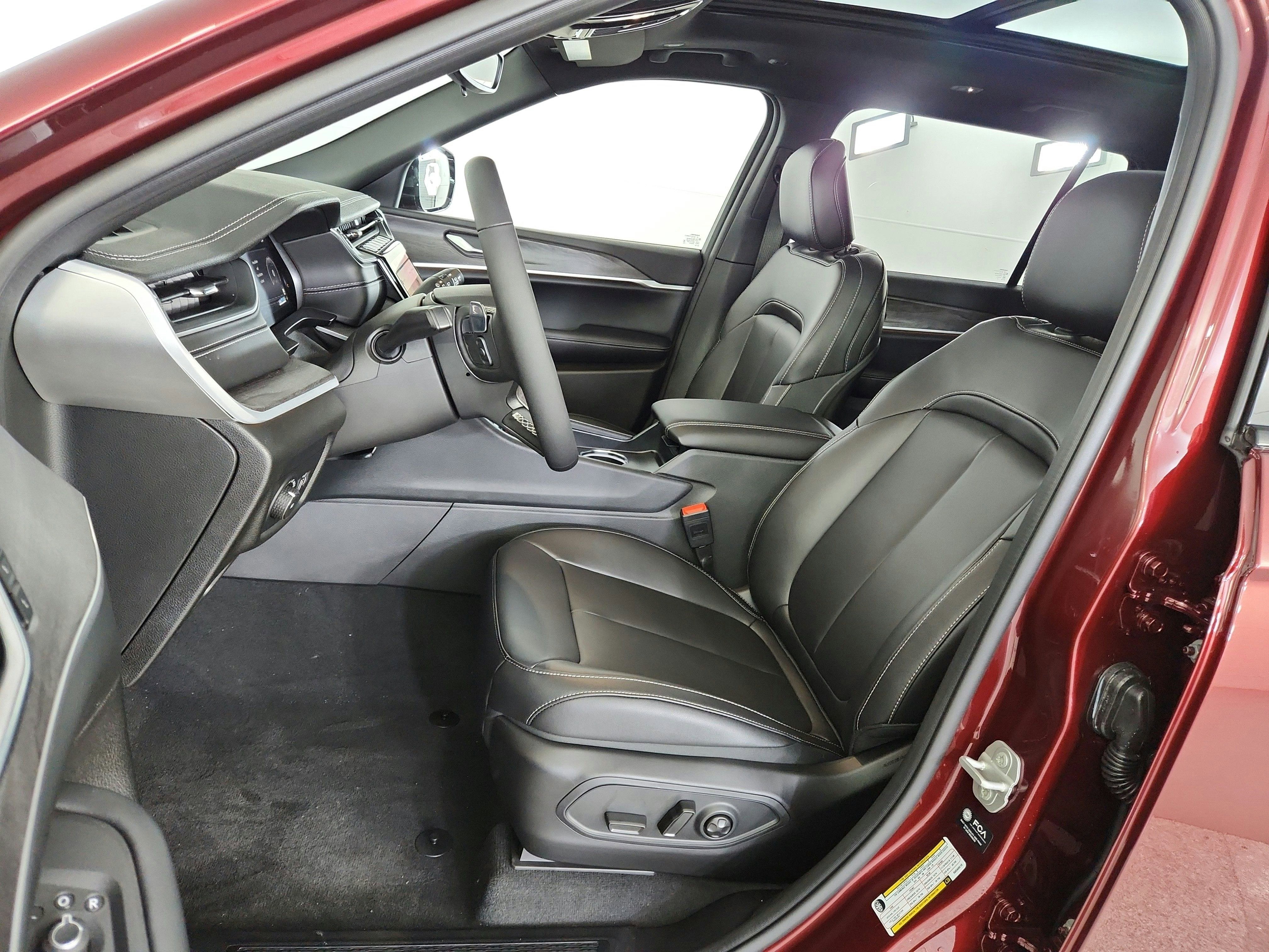 2024 Jeep Grand Cherokee L Limited 4x4