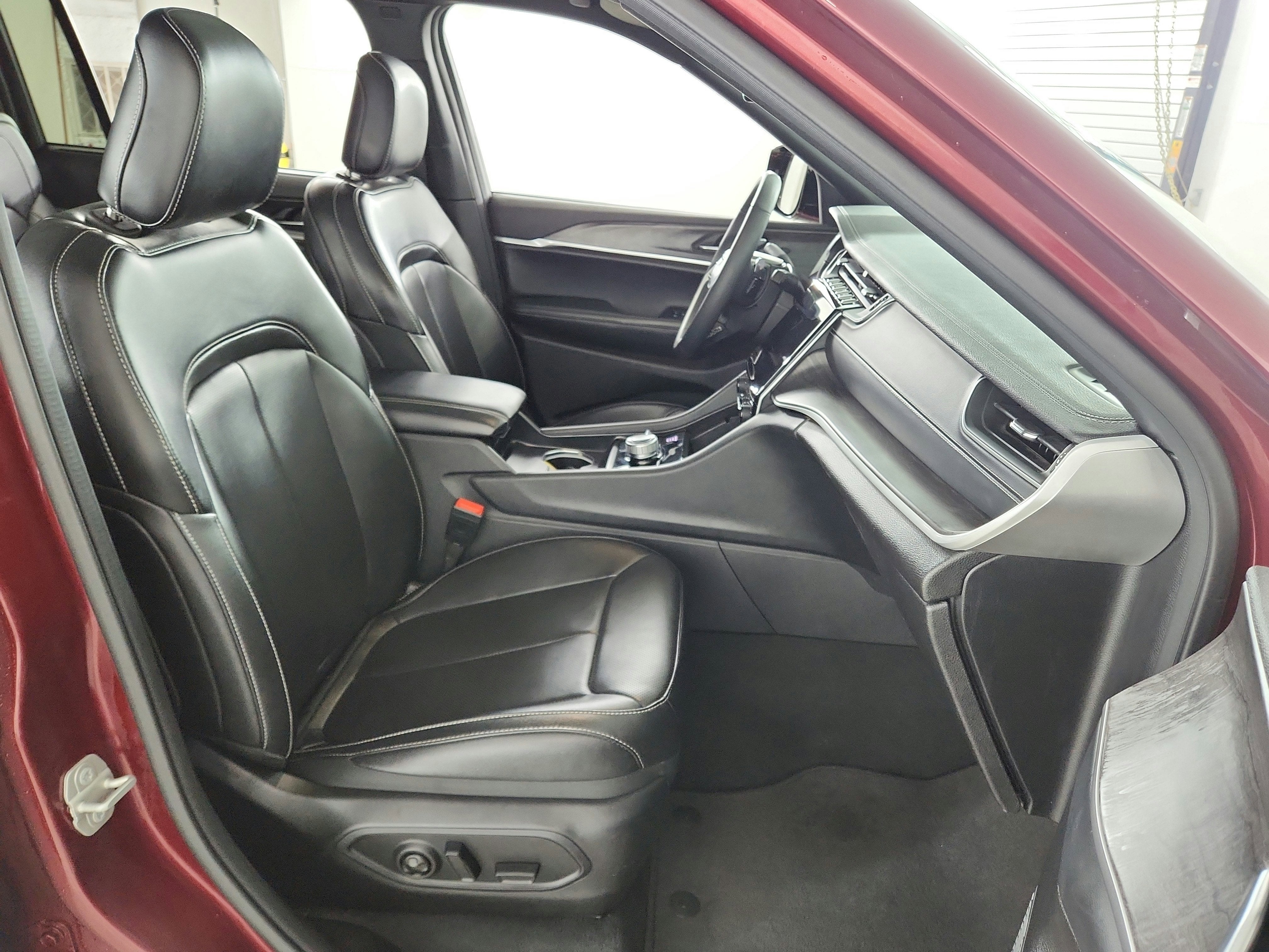 2024 Jeep Grand Cherokee L Limited 4x4