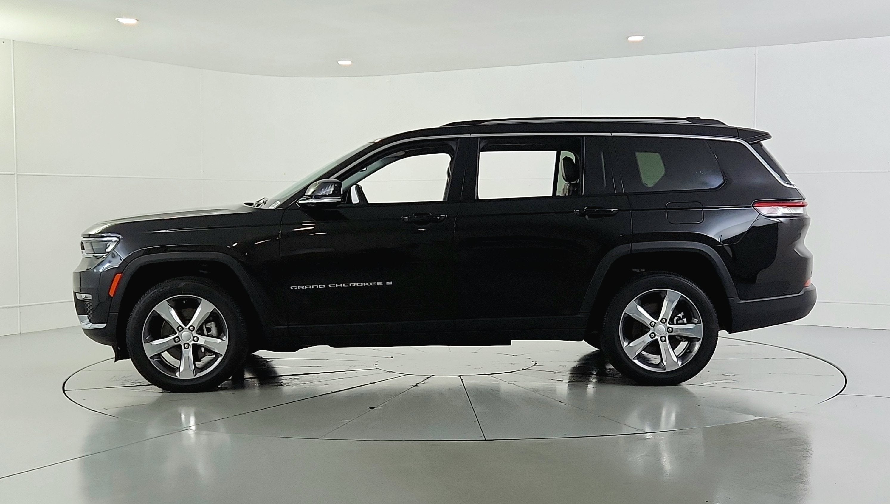 2022 Jeep Grand Cherokee L Limited 4x4