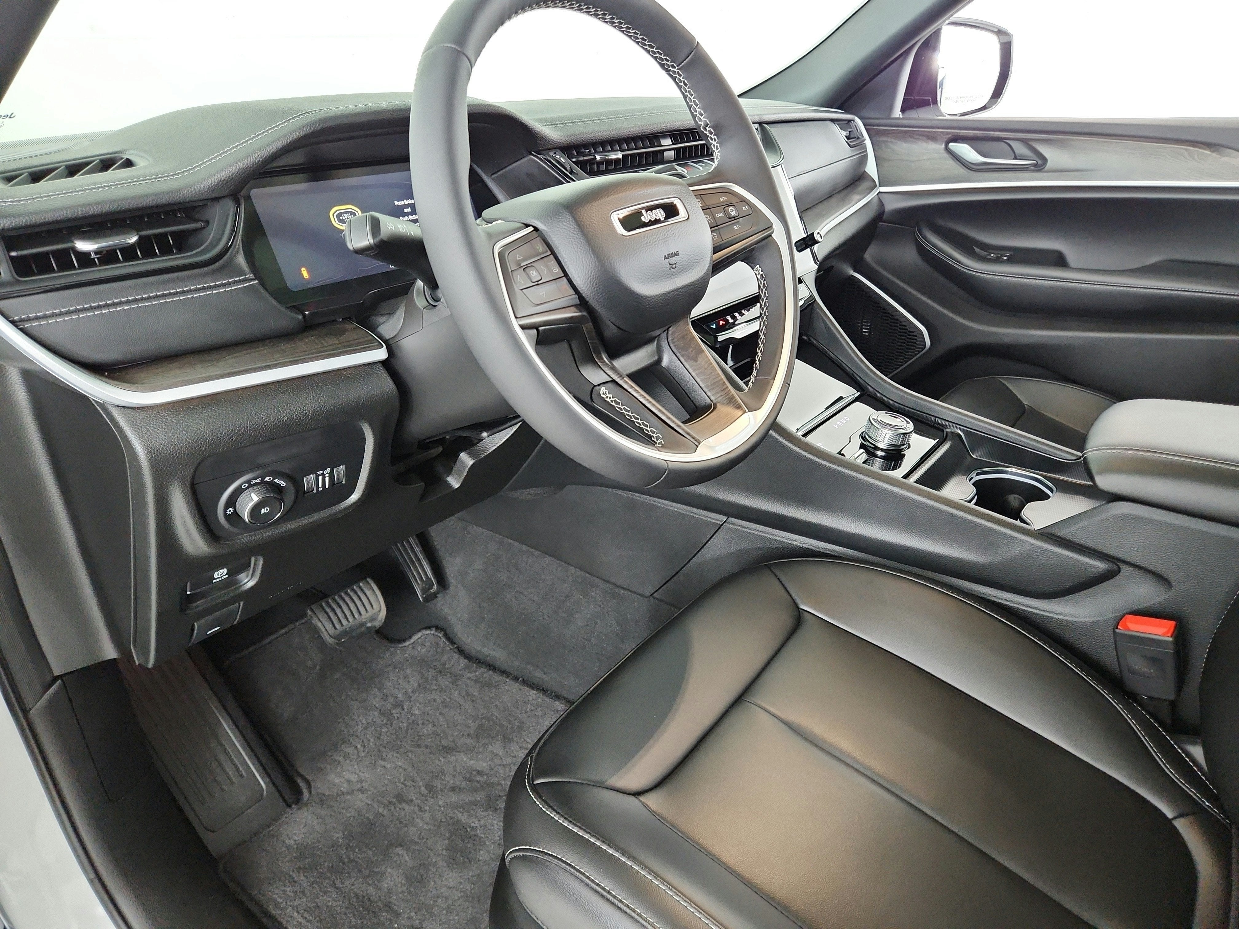 2026 Jeep Grand Cherokee L Limited 4x4