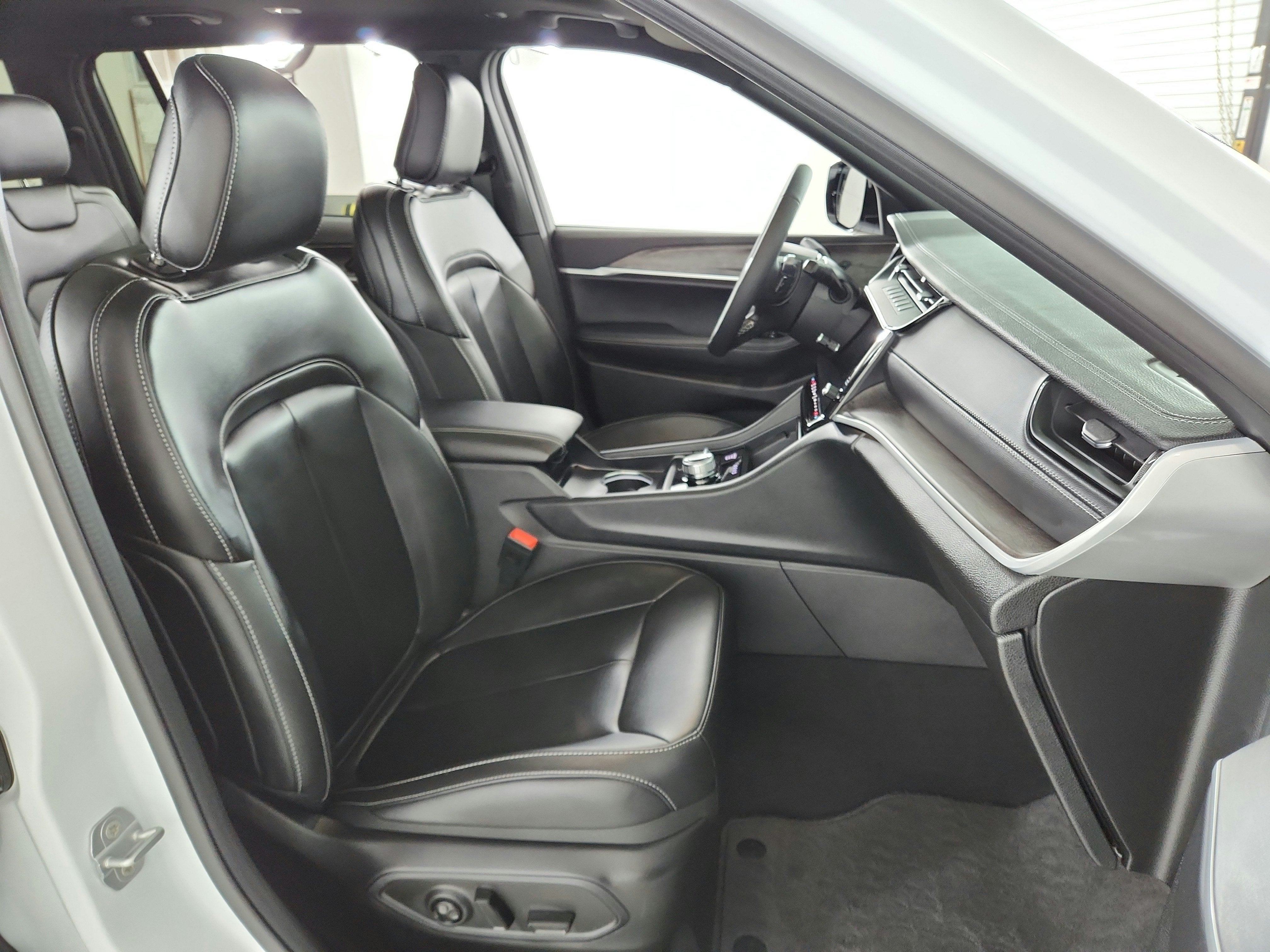2026 Jeep Grand Cherokee L Limited 4x4