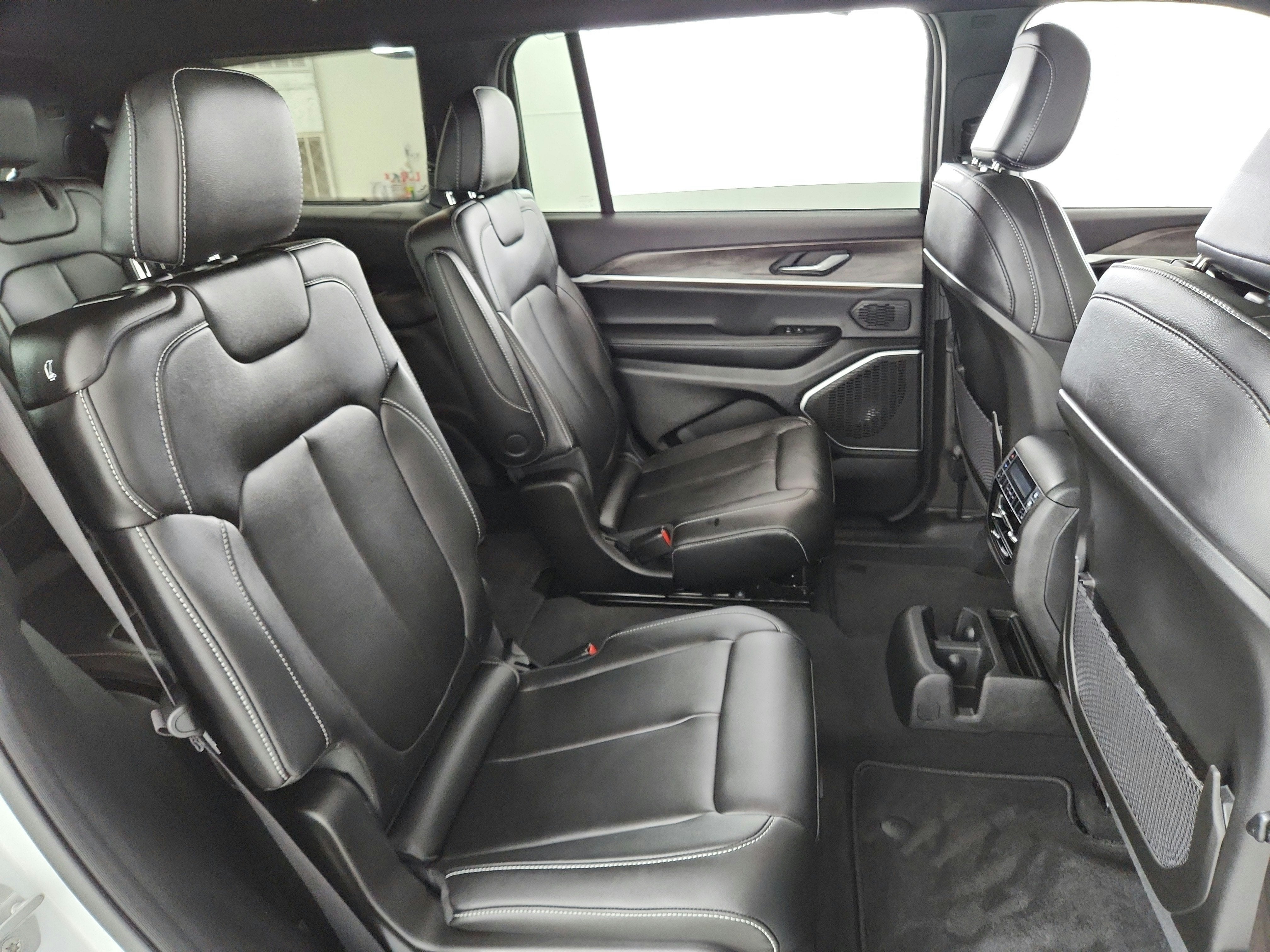 2026 Jeep Grand Cherokee L Limited 4x4