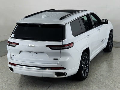 2022 Jeep Grand Cherokee L Overland 4x4