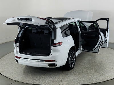 2022 Jeep Grand Cherokee L Overland 4x4