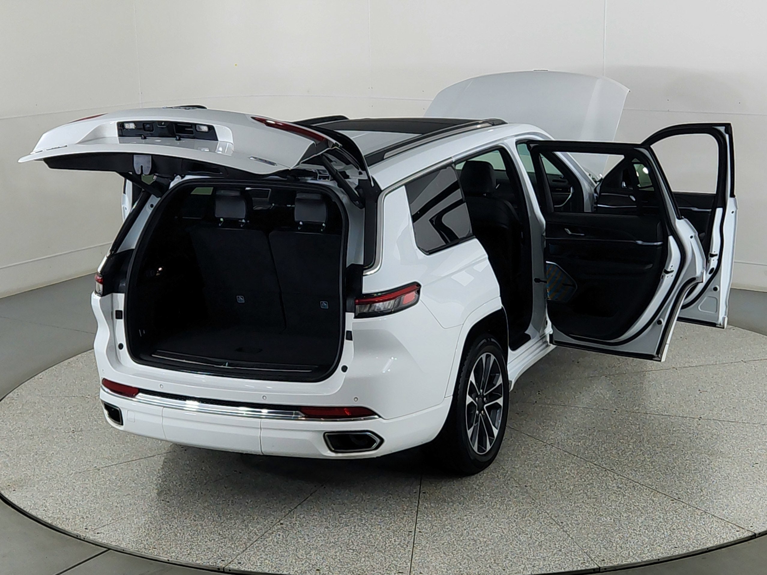 2022 Jeep Grand Cherokee L Overland 4x4