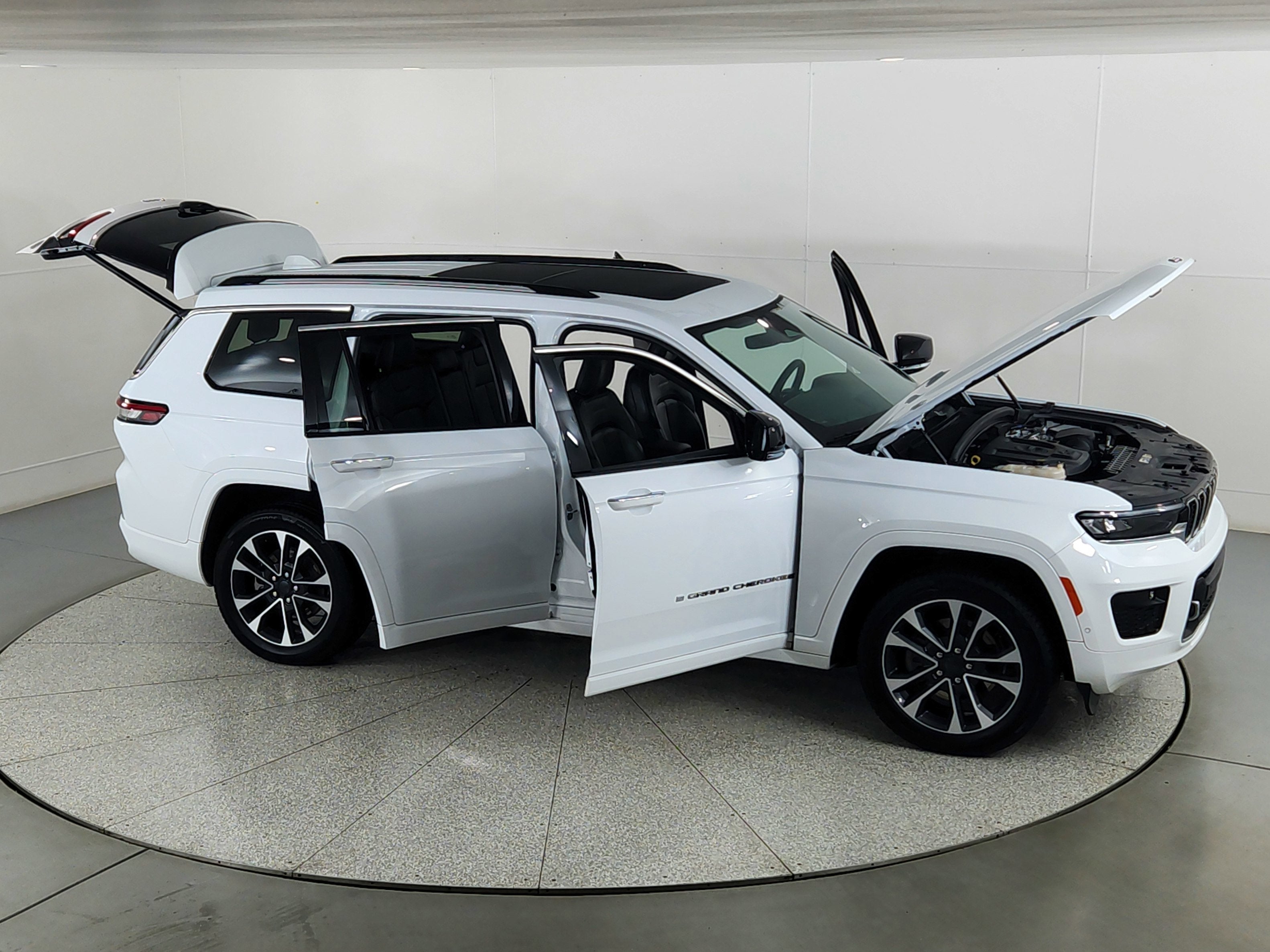 2022 Jeep Grand Cherokee L Overland 4x4