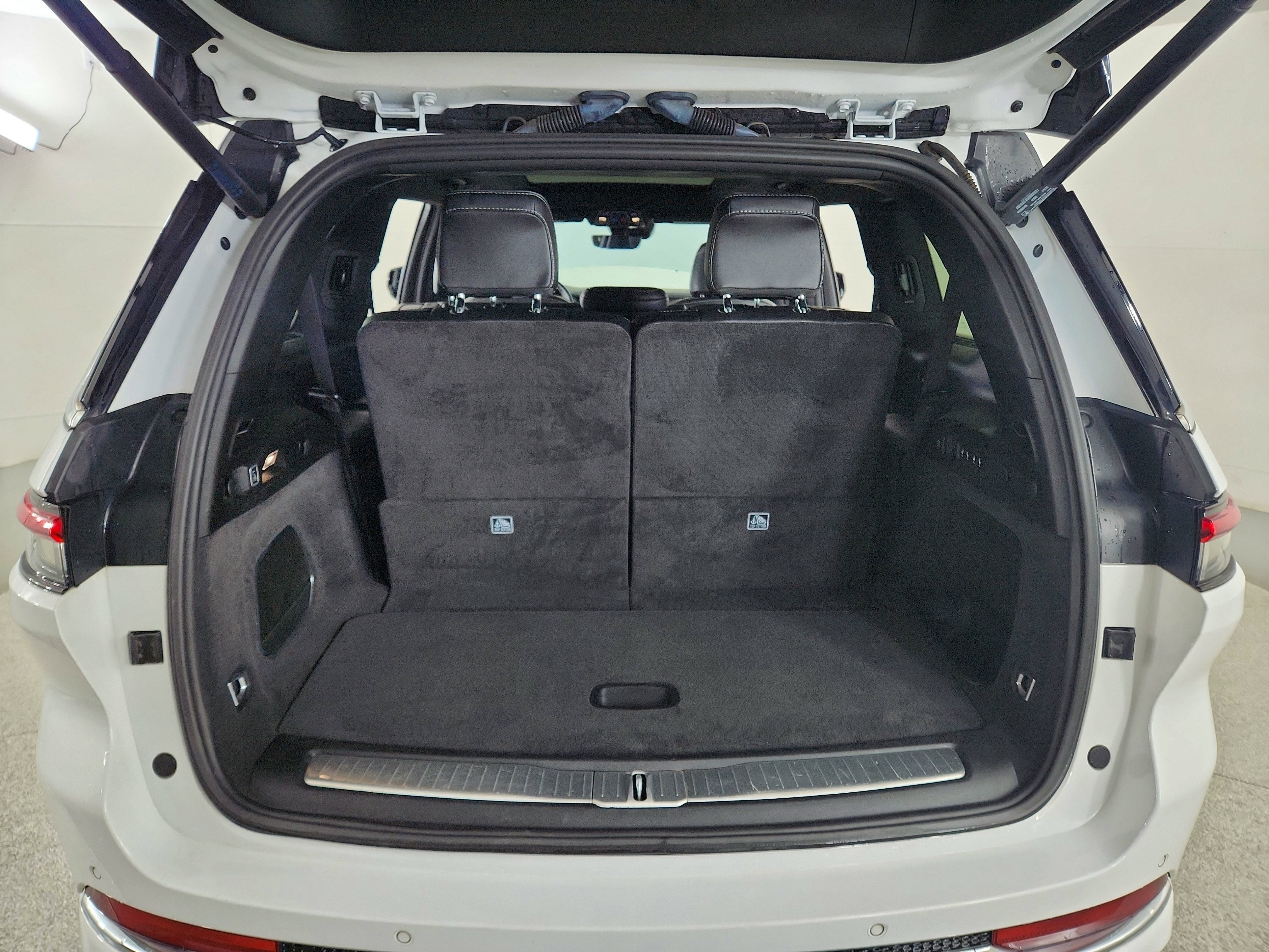 2022 Jeep Grand Cherokee L Overland 4x4