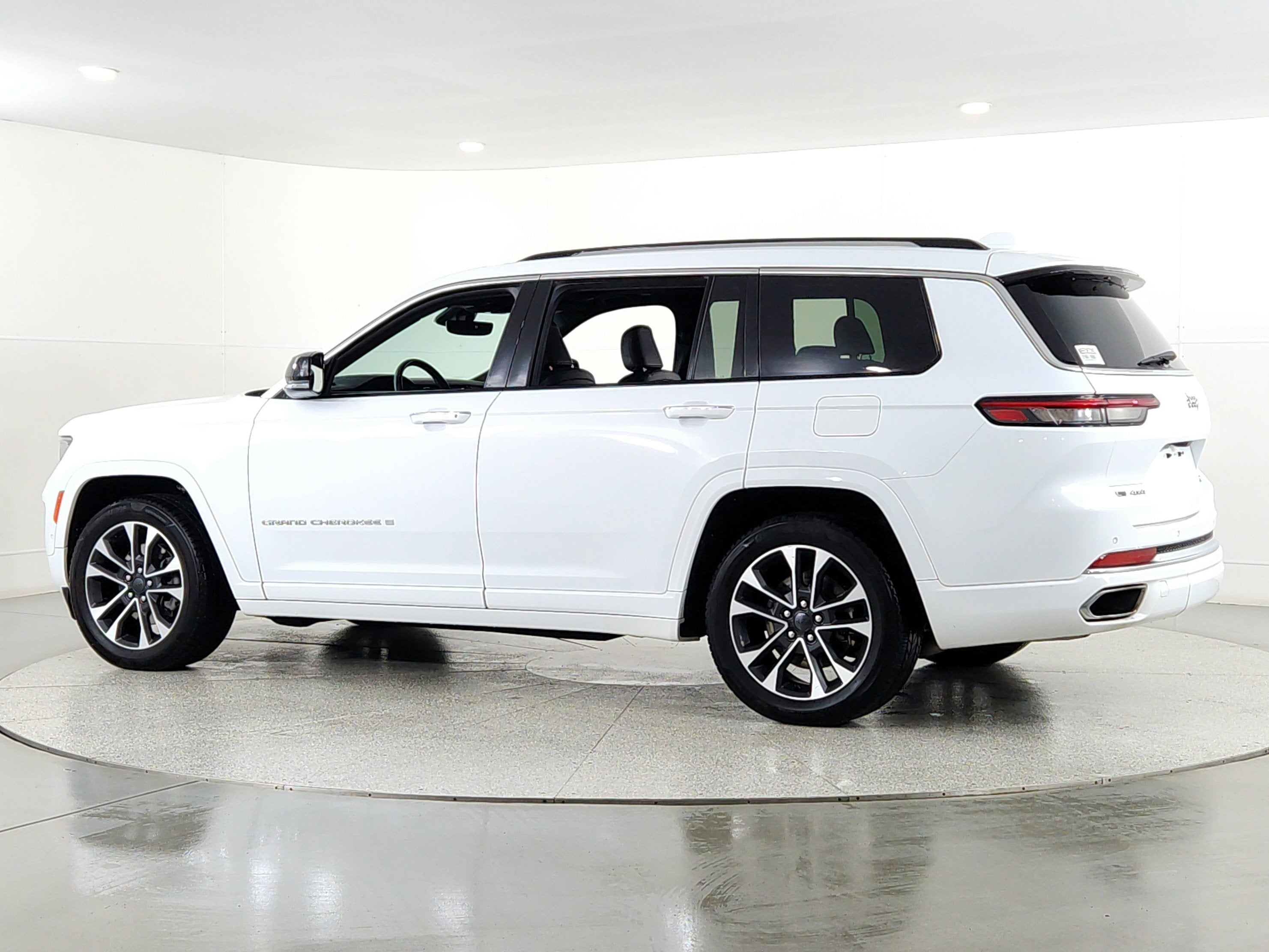 2022 Jeep Grand Cherokee L Overland 4x4