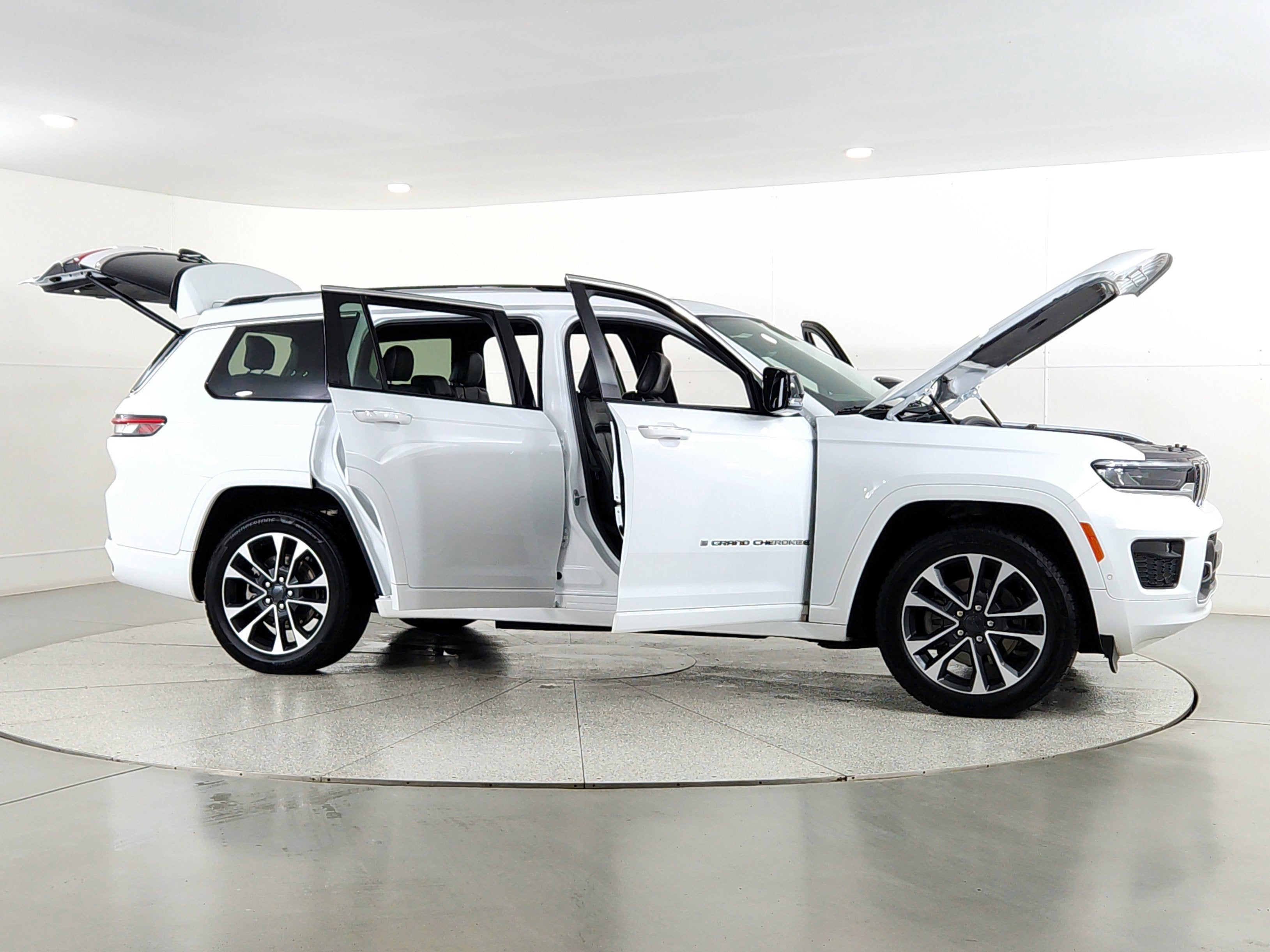 2022 Jeep Grand Cherokee L Overland 4x4