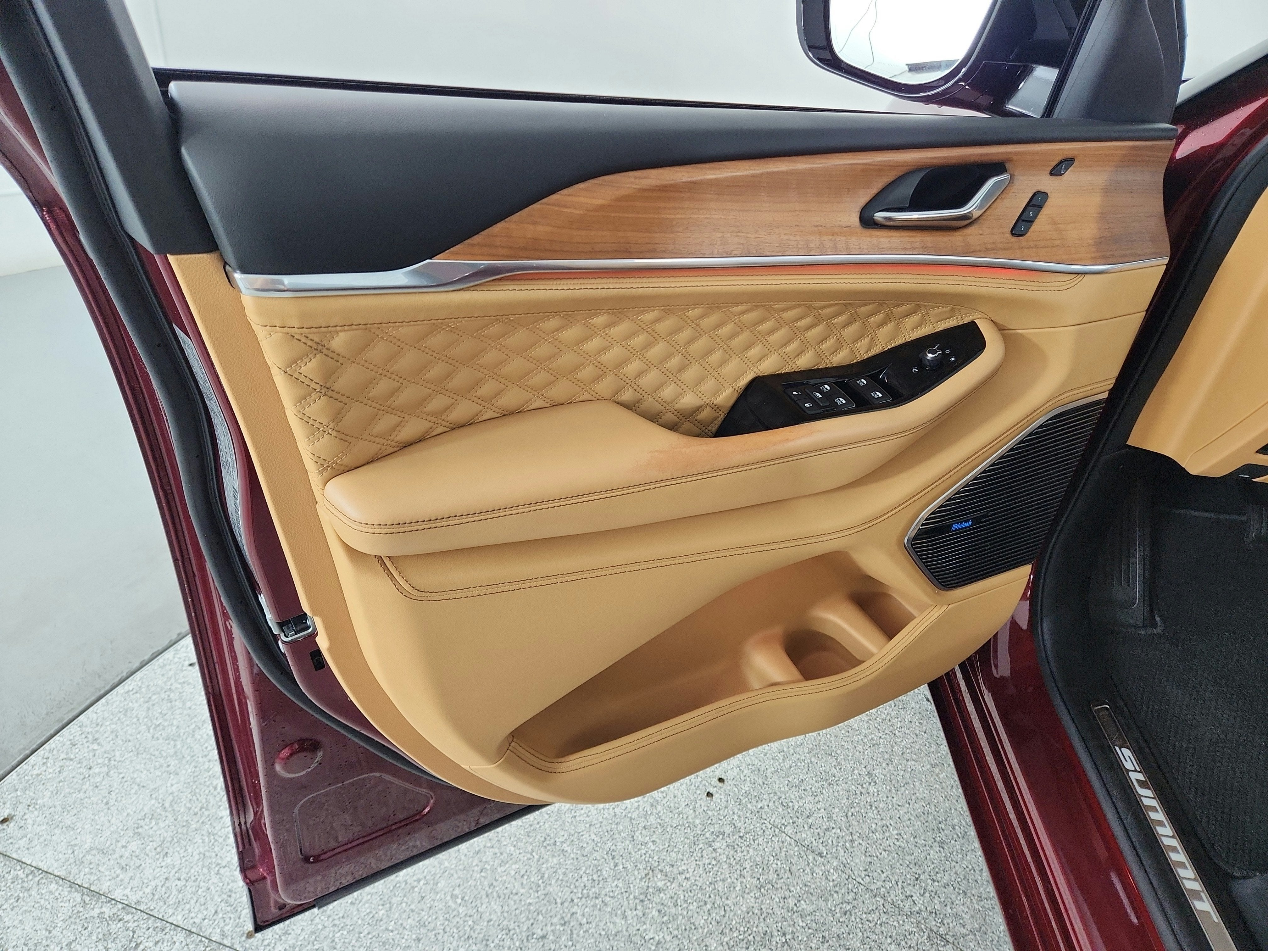2025 Jeep Grand Cherokee L Summit Reserve 4x4