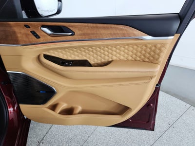 2025 Jeep Grand Cherokee L Summit Reserve 4x4