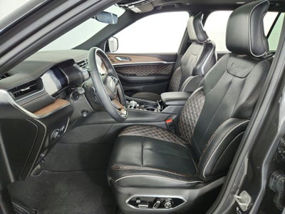 2023 Jeep Grand Cherokee L Summit 4x4