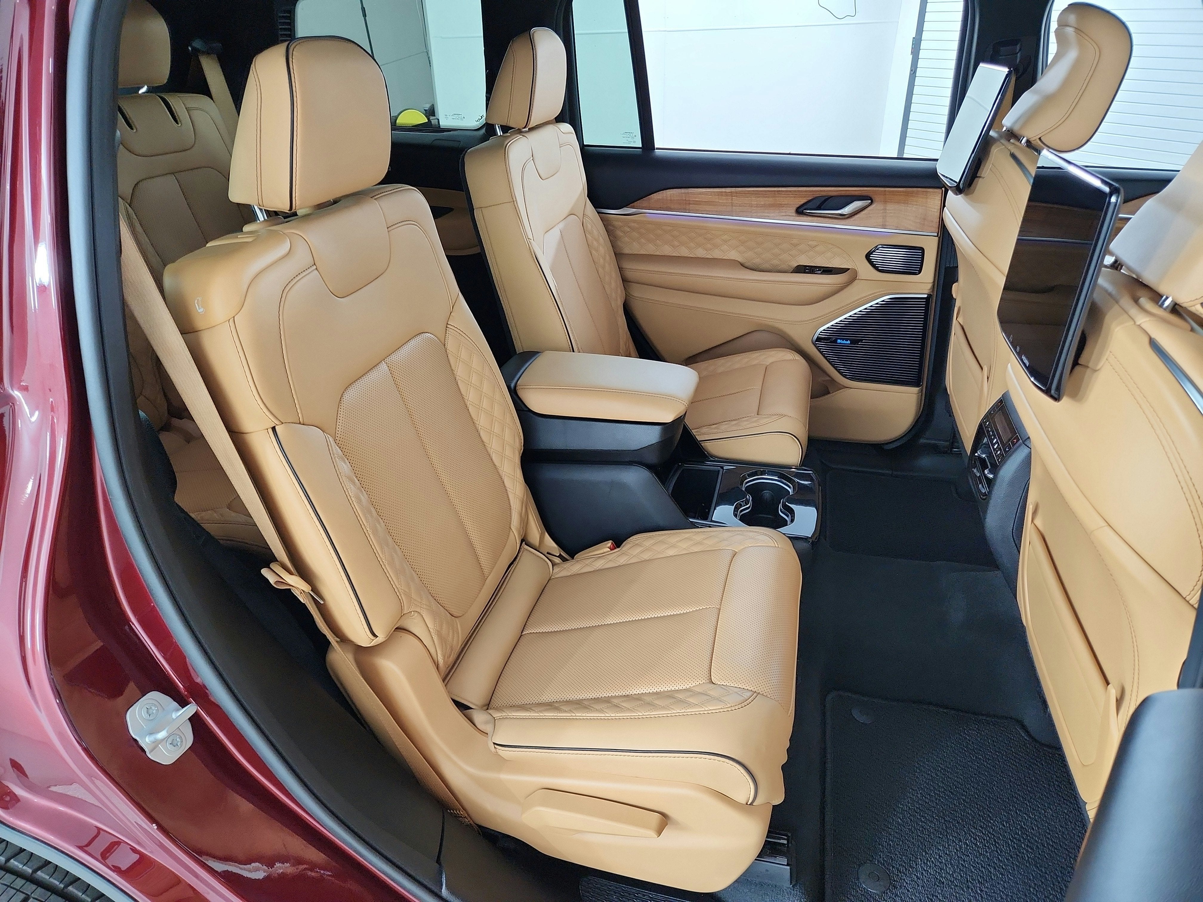 2025 Jeep Grand Cherokee L Summit Reserve 4x4