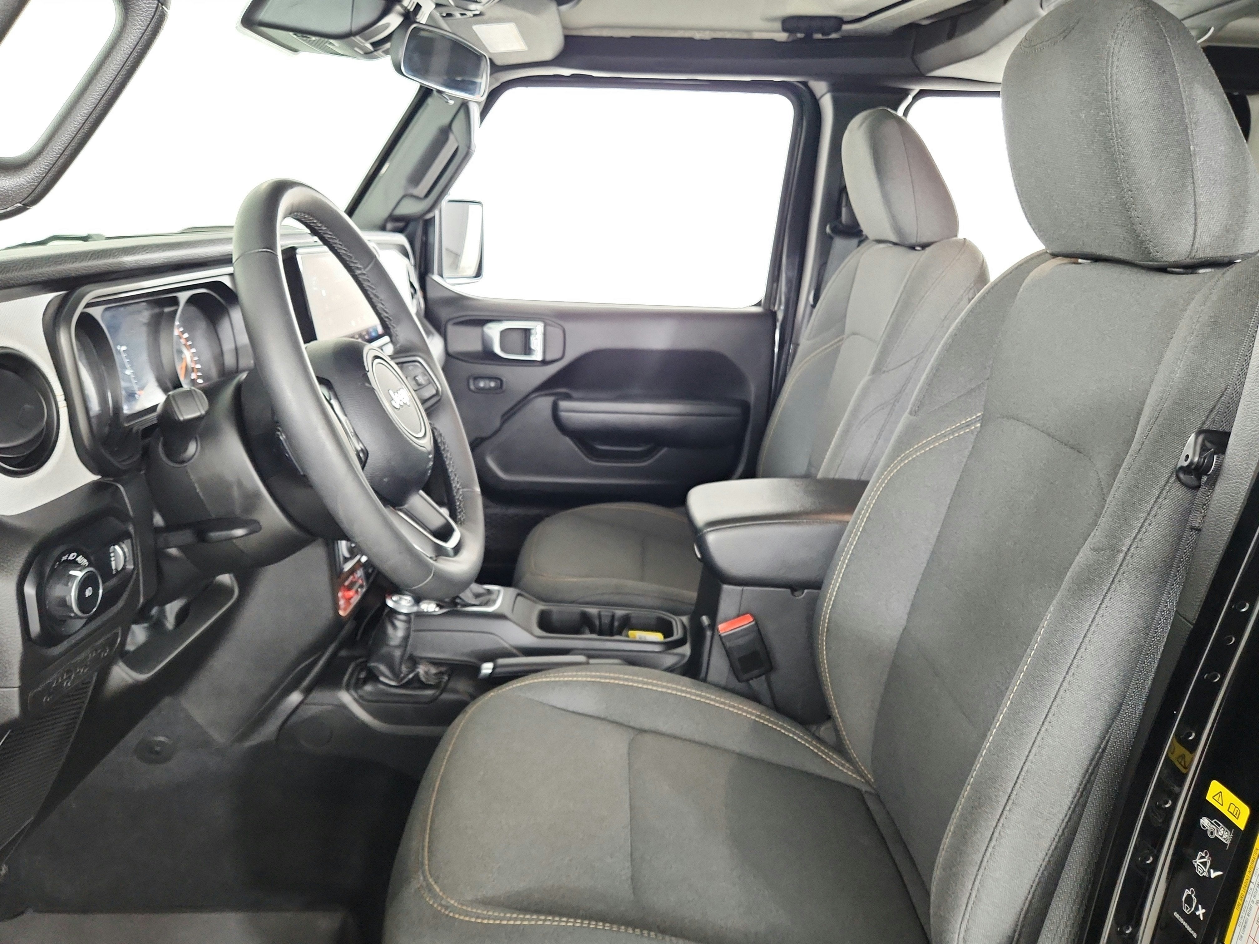 2025 Jeep Wrangler 4-Door Willys 4x4