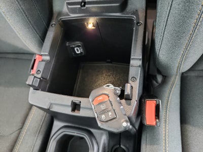 2025 Jeep Wrangler 4-Door Willys 4x4
