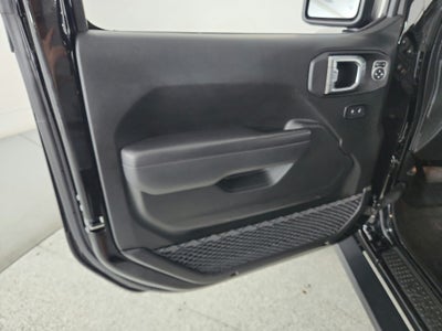 2025 Jeep Wrangler 4-Door Willys 4x4
