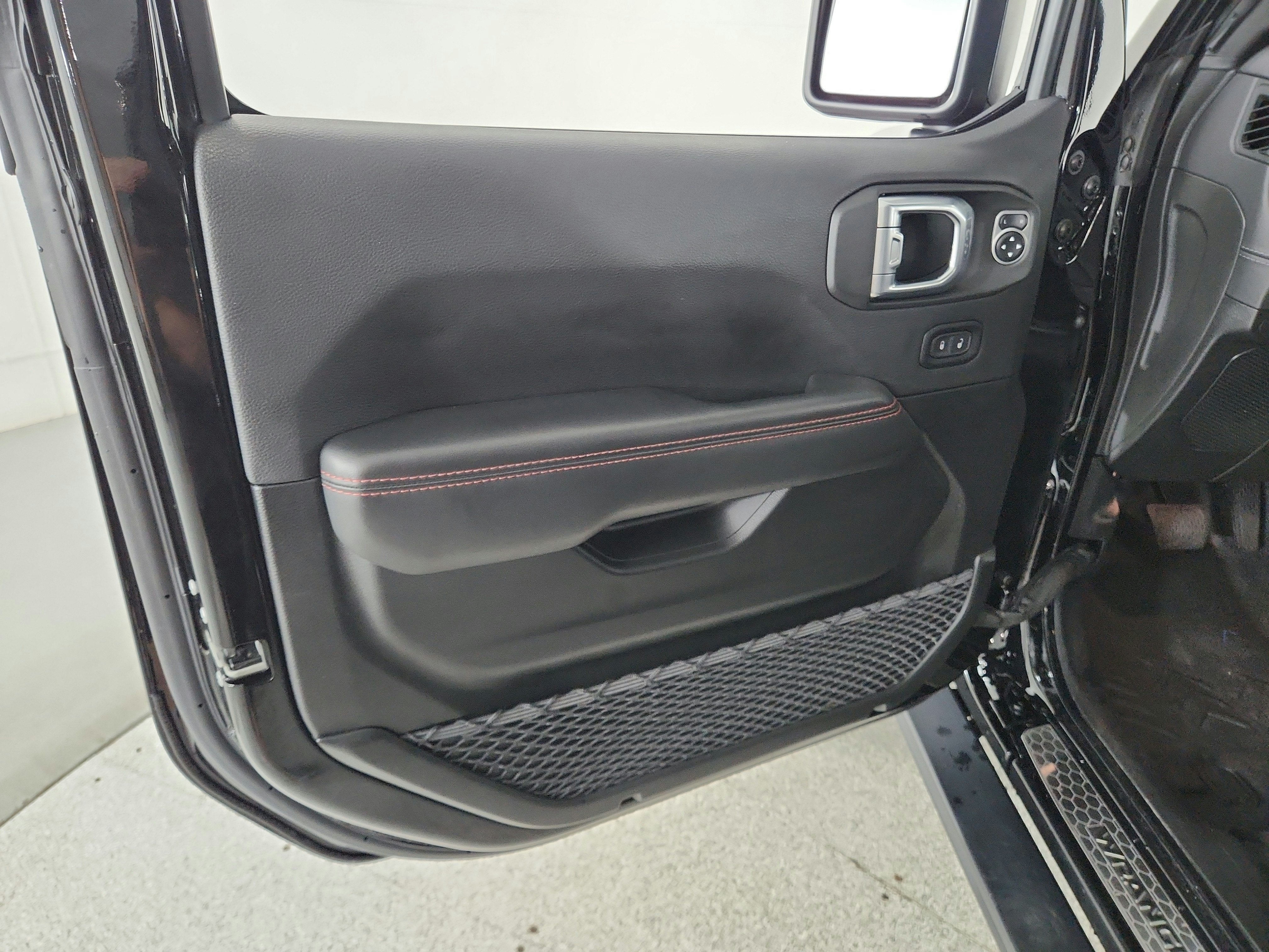 2025 Jeep Wrangler 4-Door Rubicon 4x4