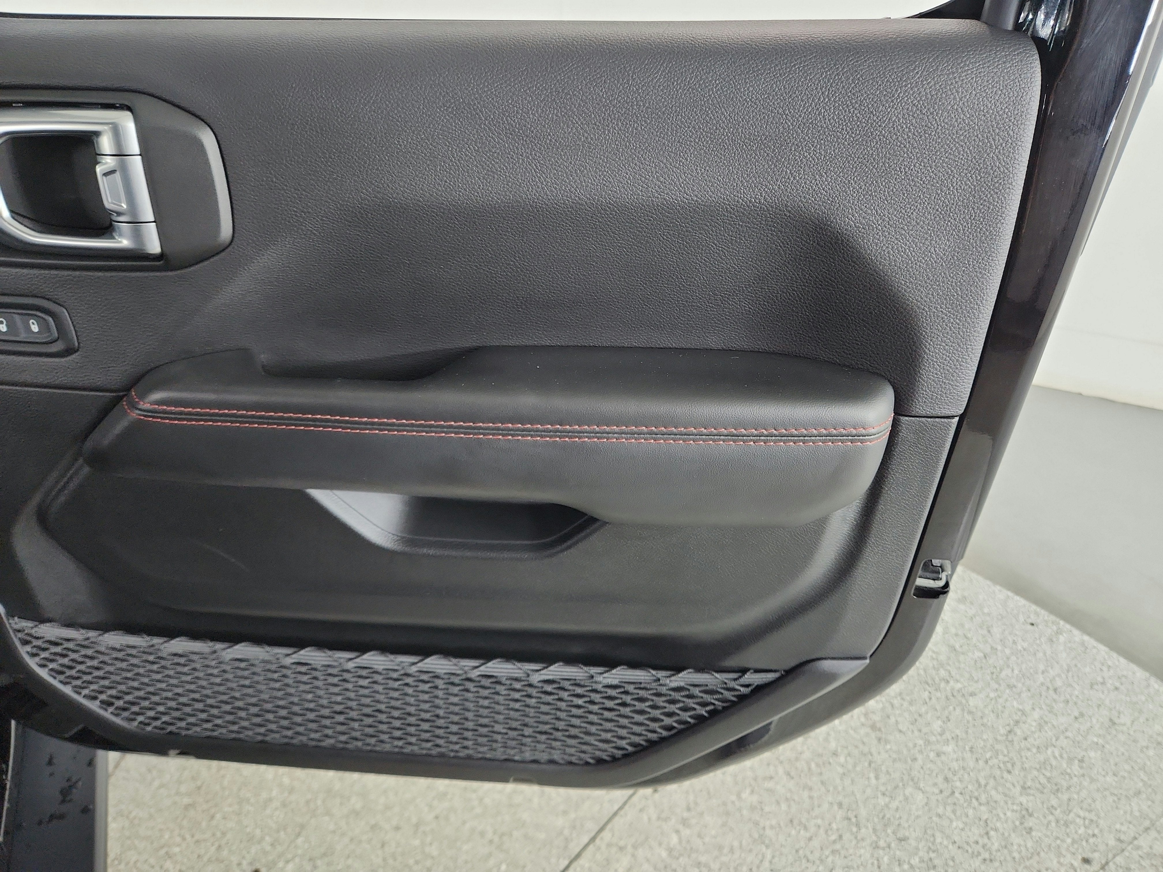 2025 Jeep Wrangler 4-Door Rubicon 4x4