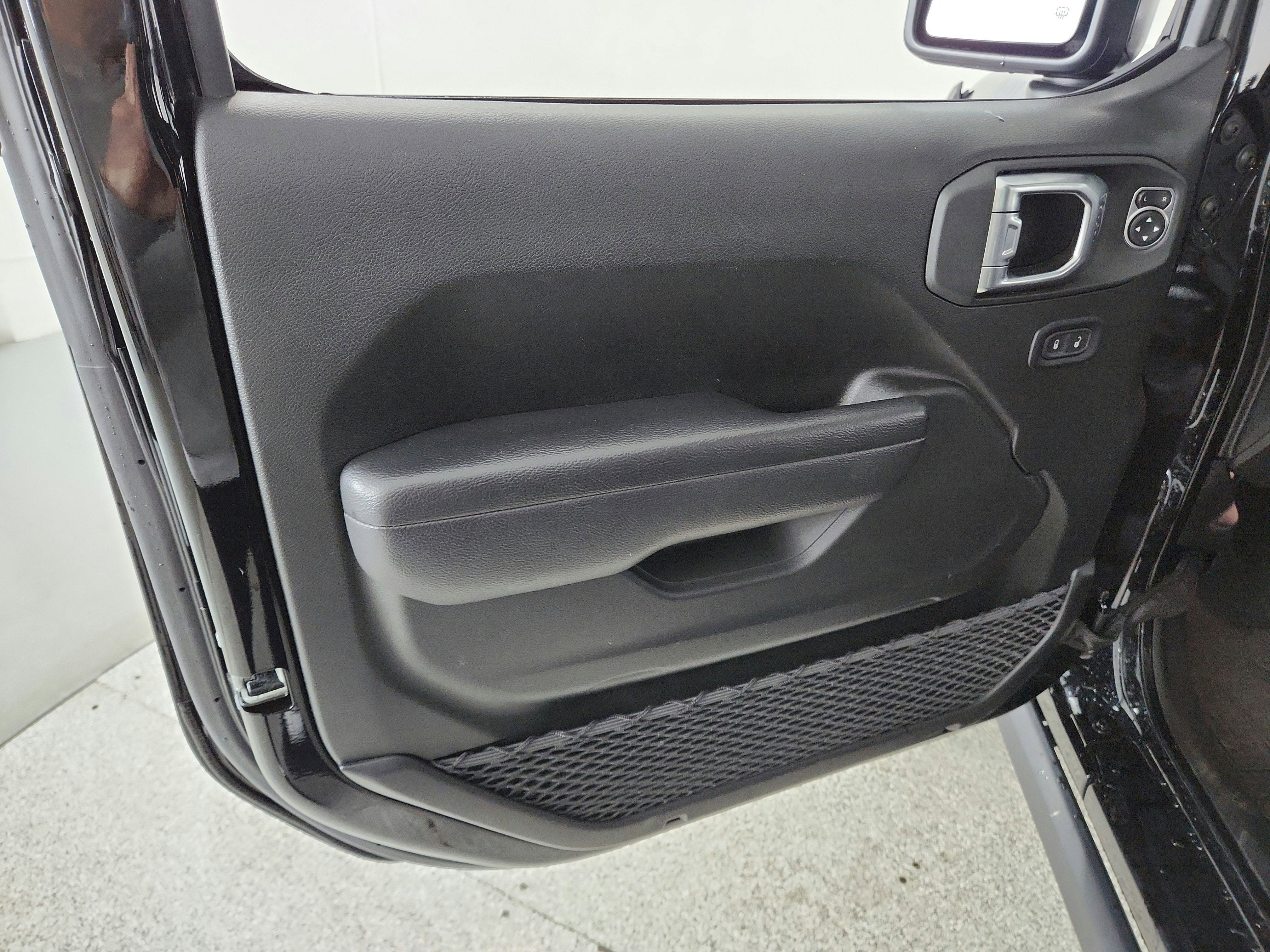 2025 Jeep Wrangler 4xe Willys 4xe