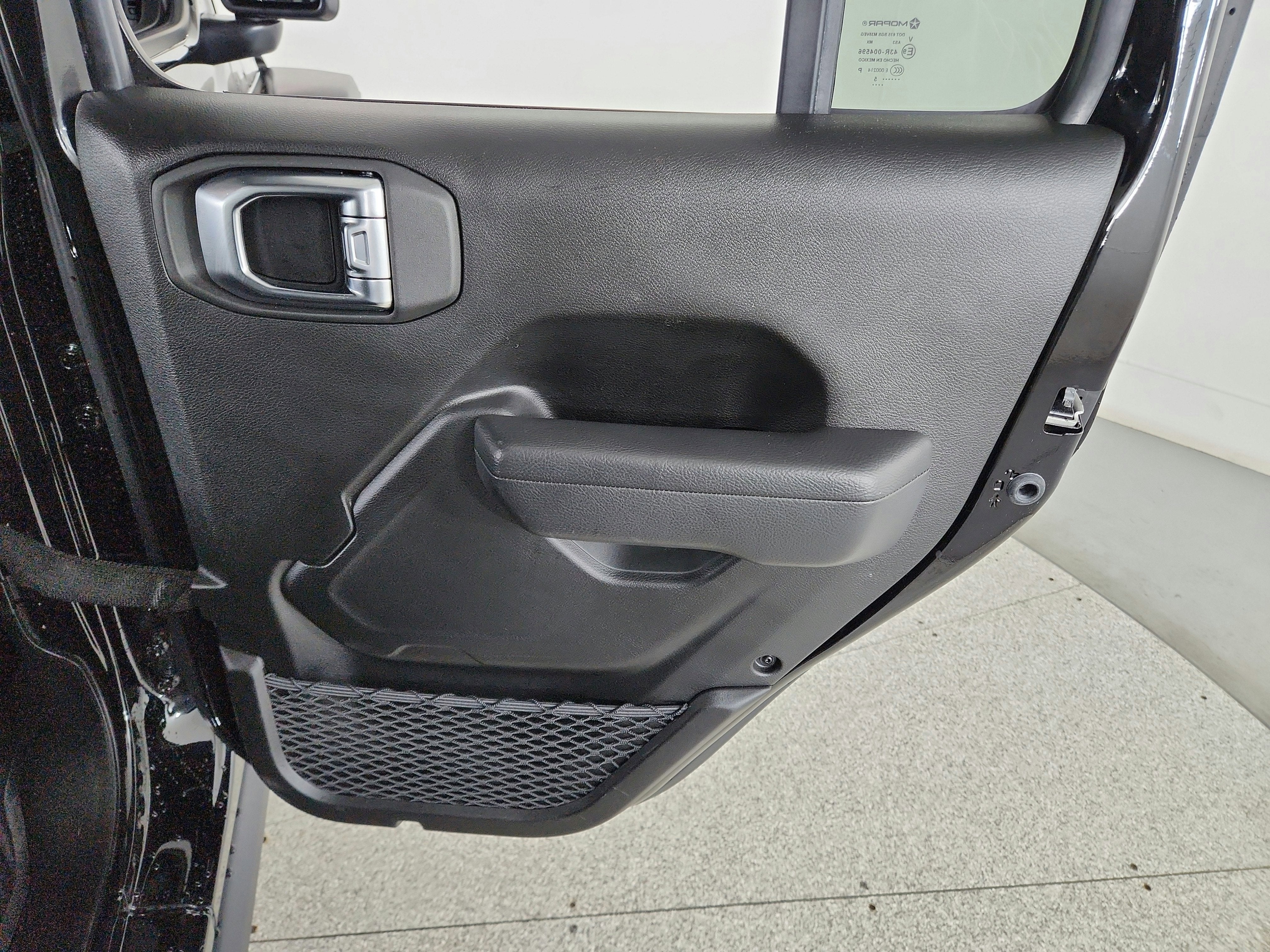 2025 Jeep Wrangler 4xe Willys 4xe