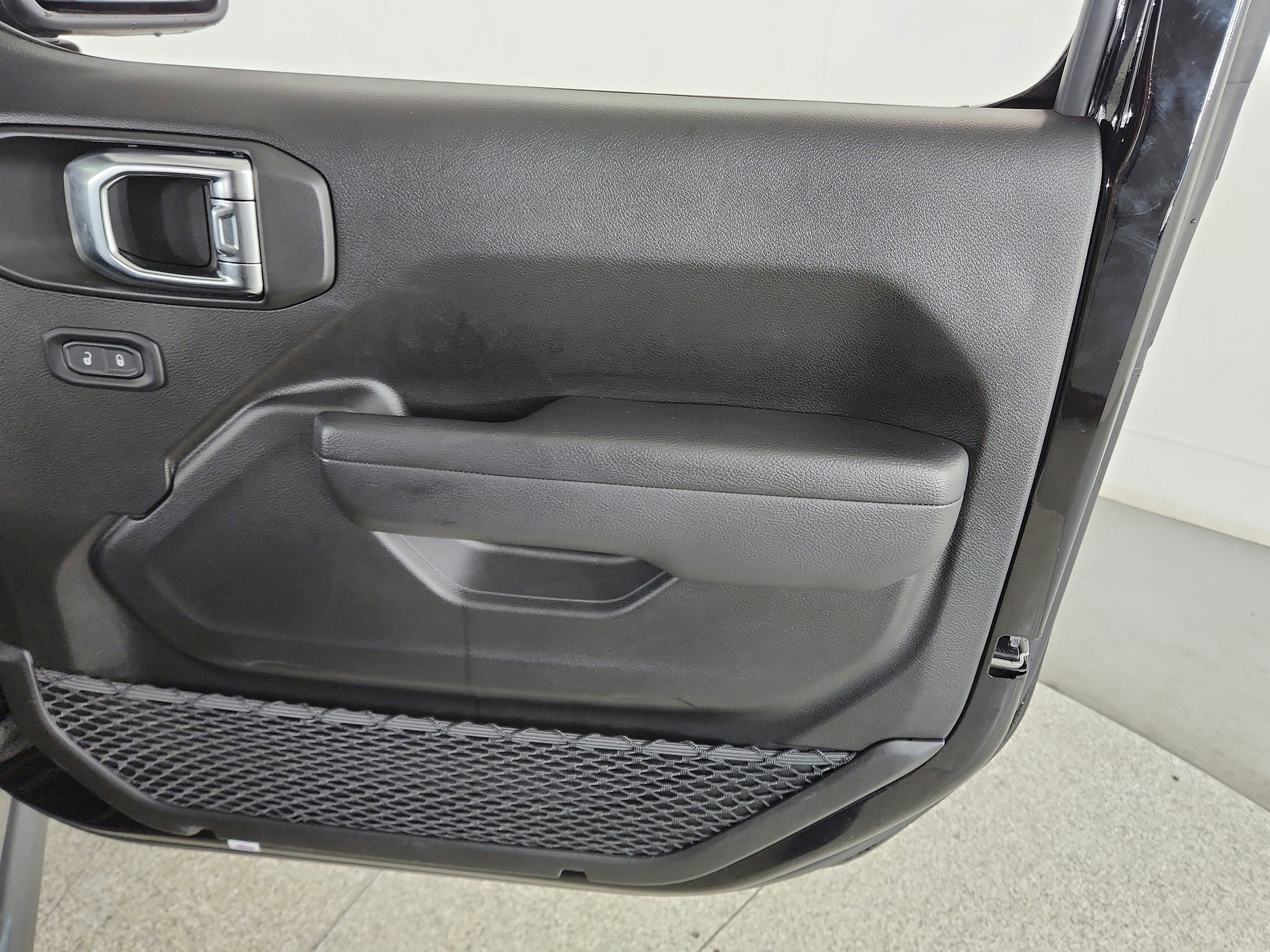 2025 Jeep Wrangler 4xe Willys 4xe