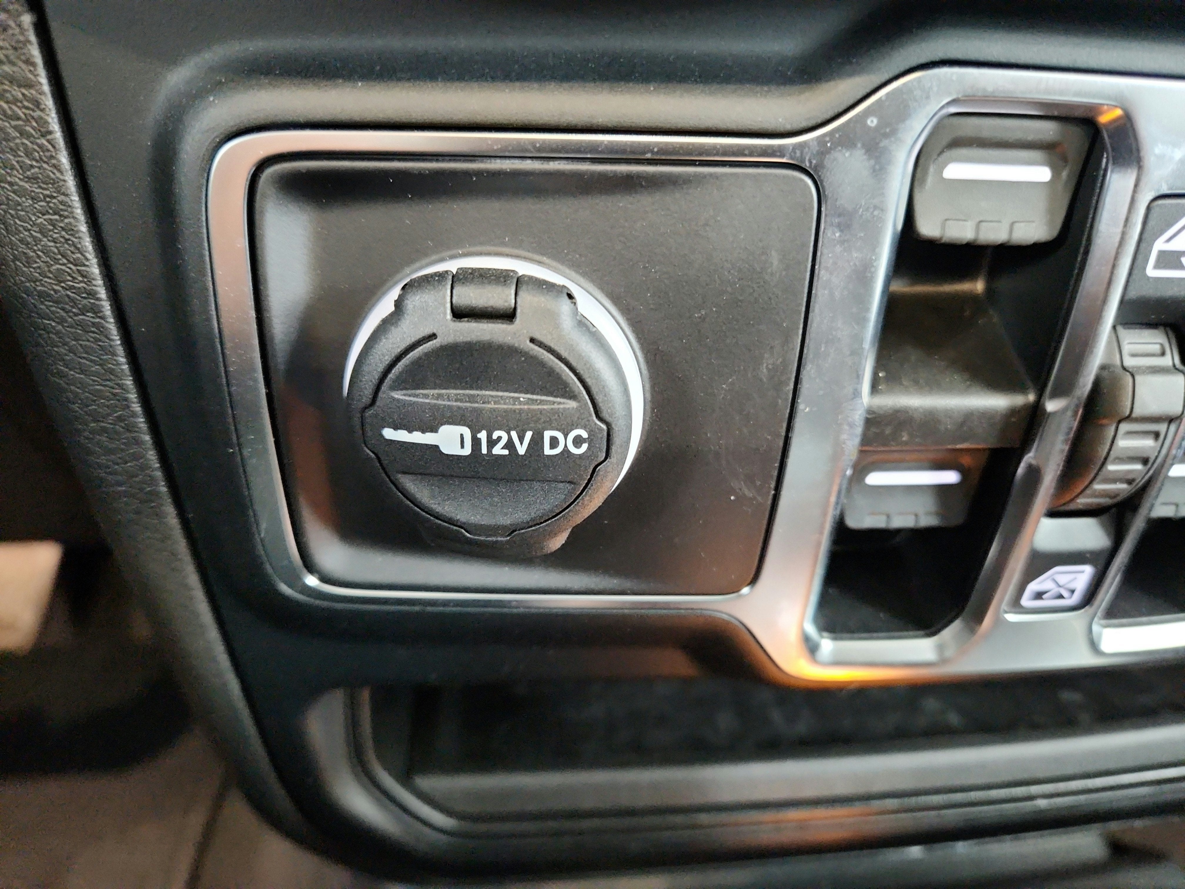 2024 Jeep Wrangler 4xe Sahara 4xe