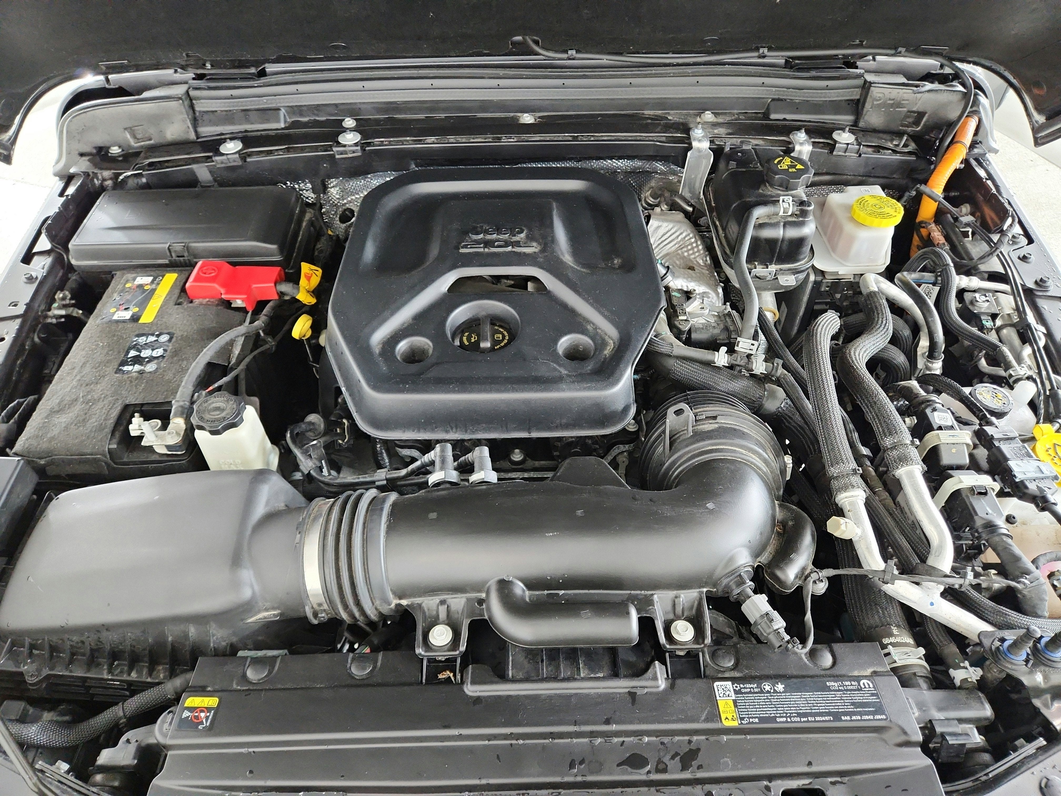 2025 Jeep Wrangler 4xe Sahara 4xe