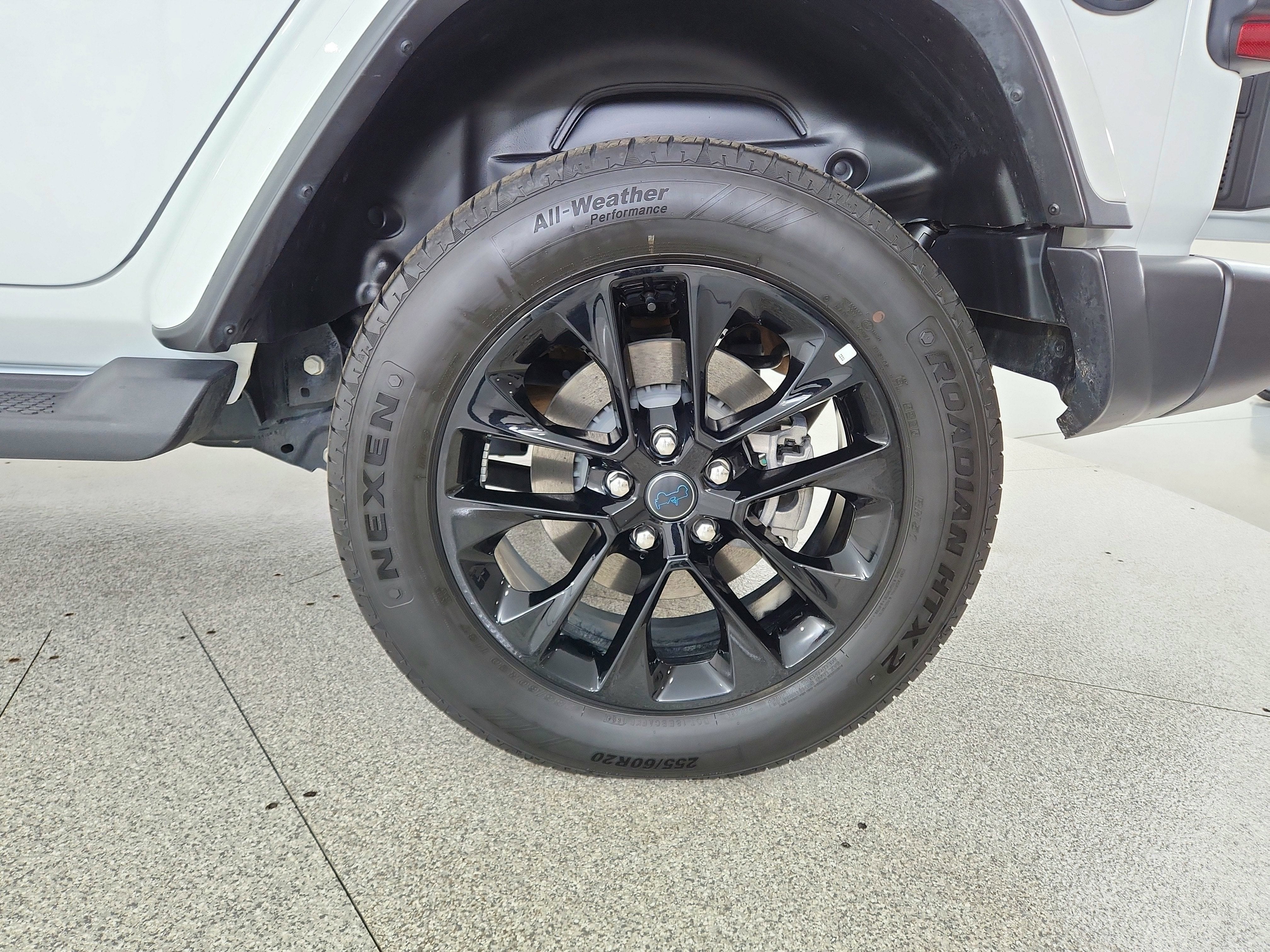 2025 Jeep Wrangler 4xe Sahara 4xe