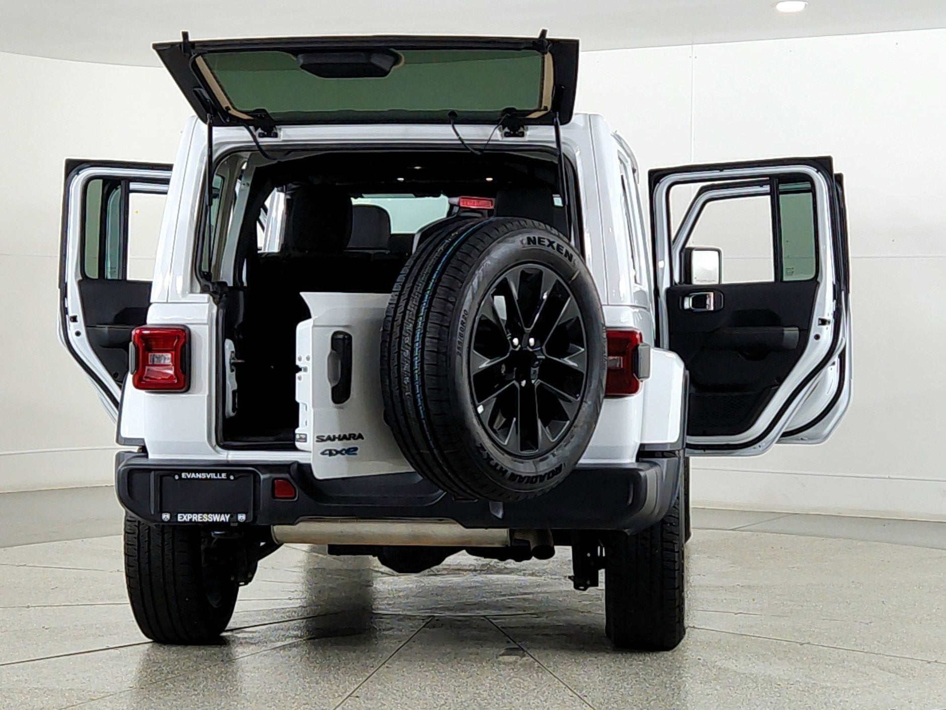 2025 Jeep Wrangler 4xe Sahara 4xe