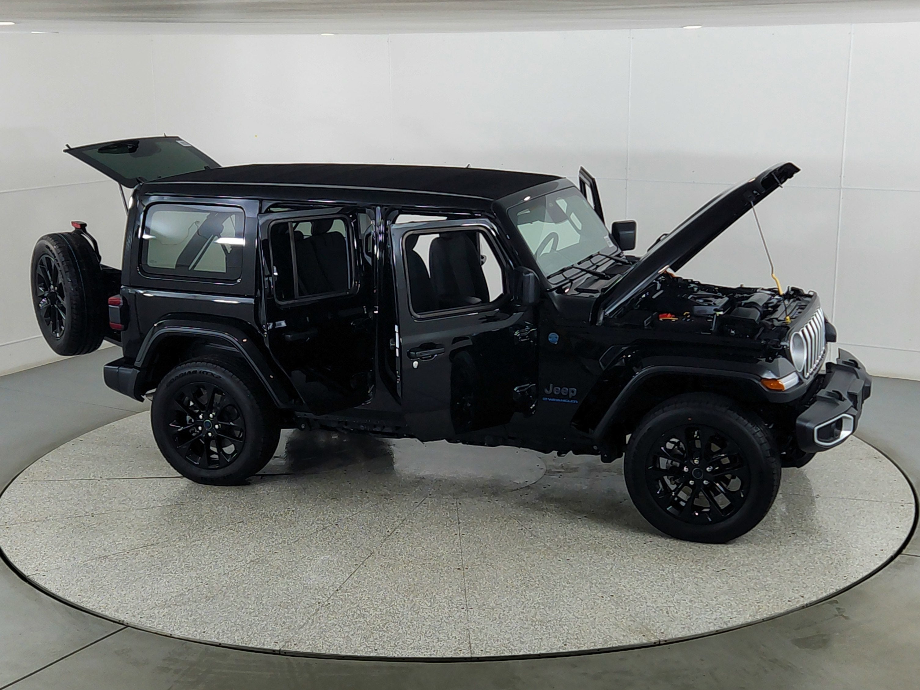 2025 Jeep Wrangler 4xe Sahara 4xe