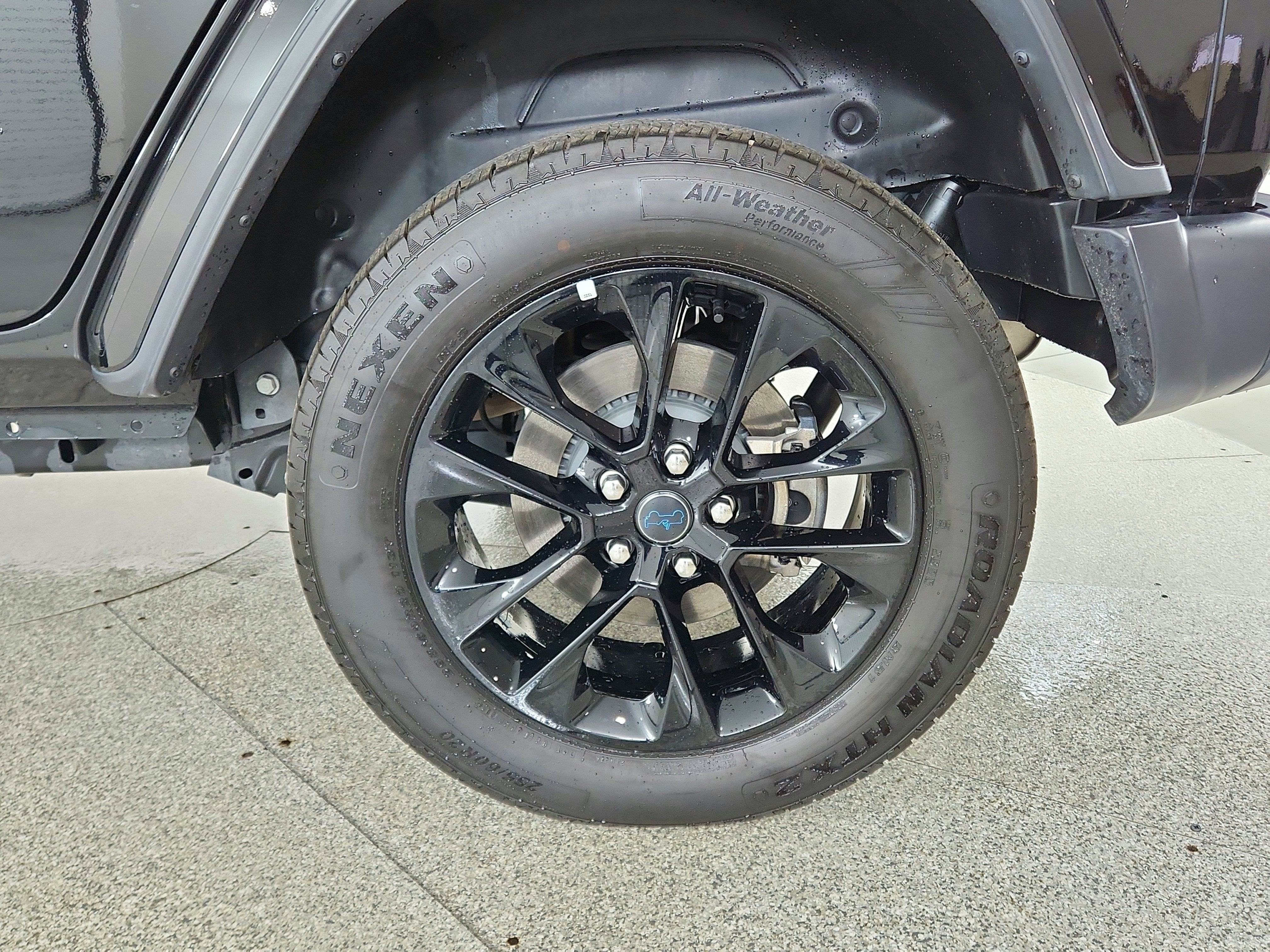 2025 Jeep Wrangler 4xe Sahara 4xe