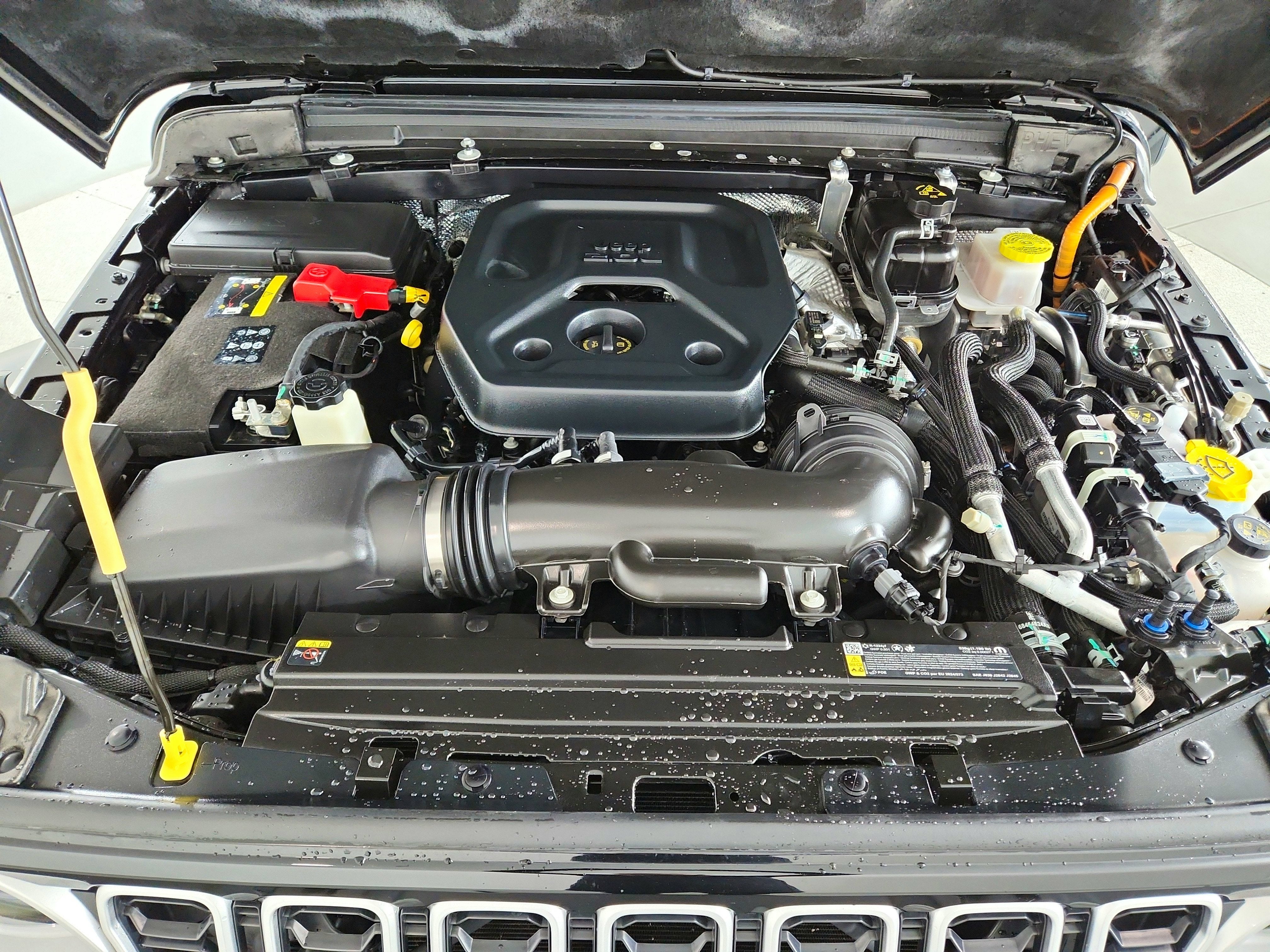 2025 Jeep Wrangler 4xe Sahara 4xe