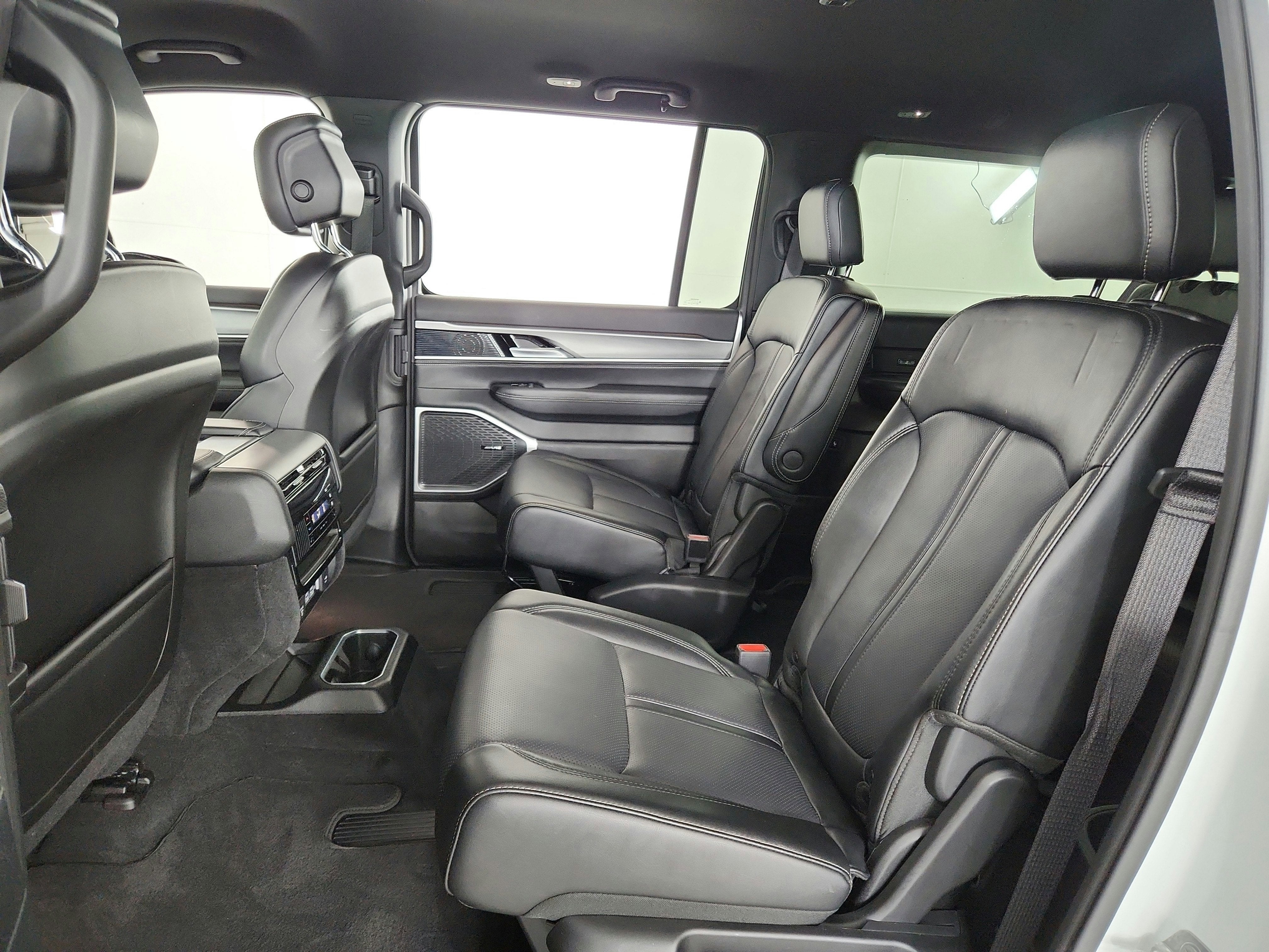 2025 Jeep Wagoneer L Series II 4x4